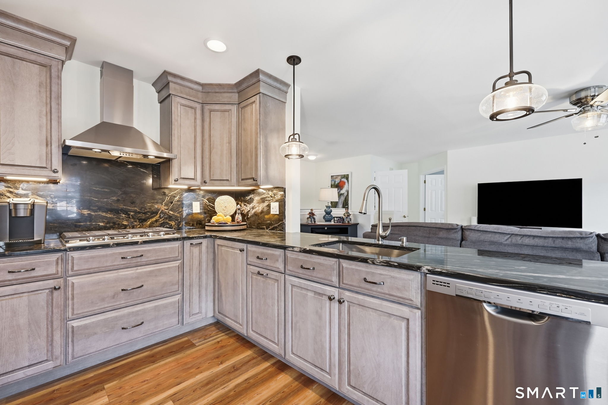 31 Grand Boulevard photo 19