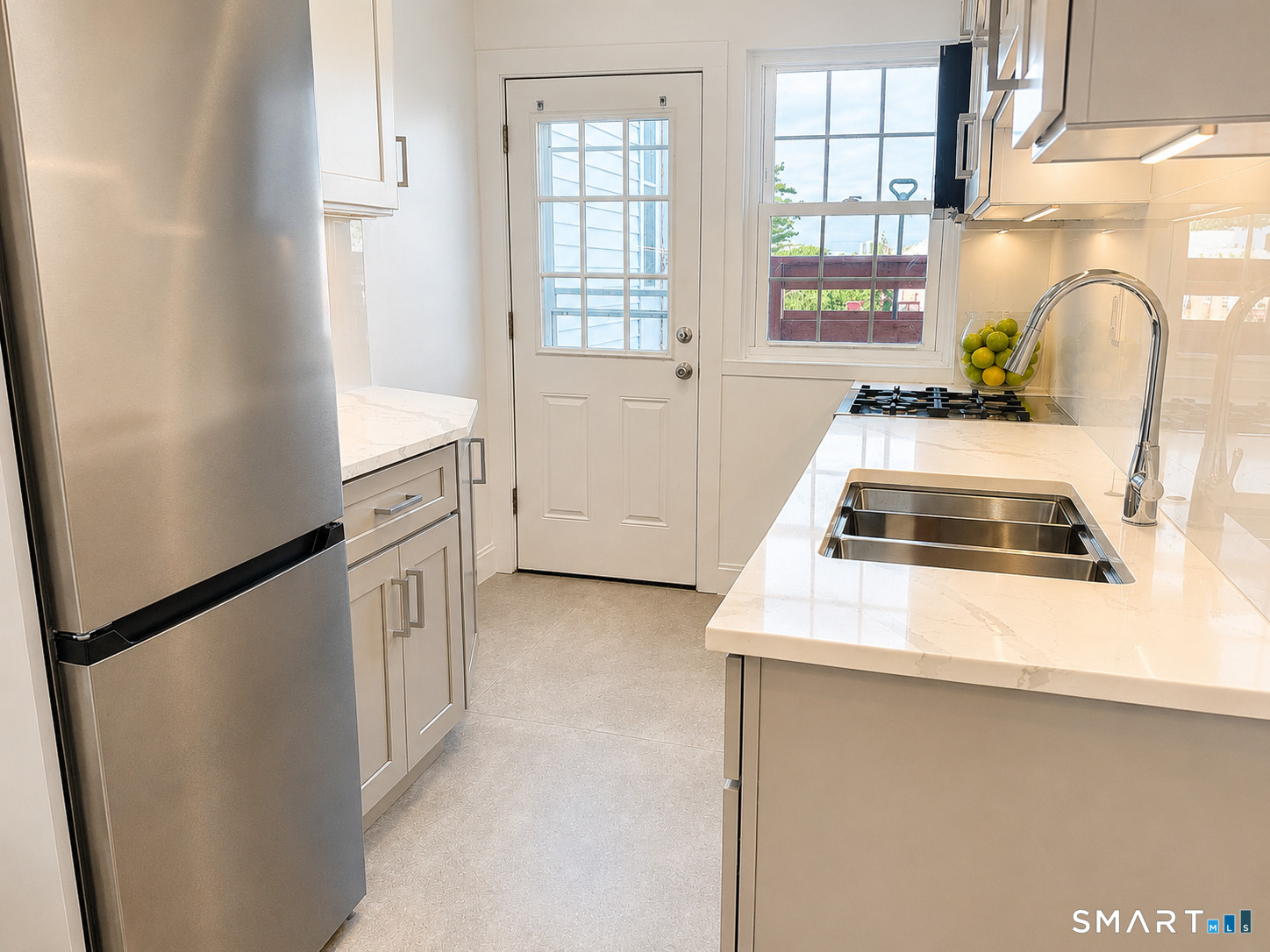 30 Revere Drive, Stamford, Connecticut photo 2