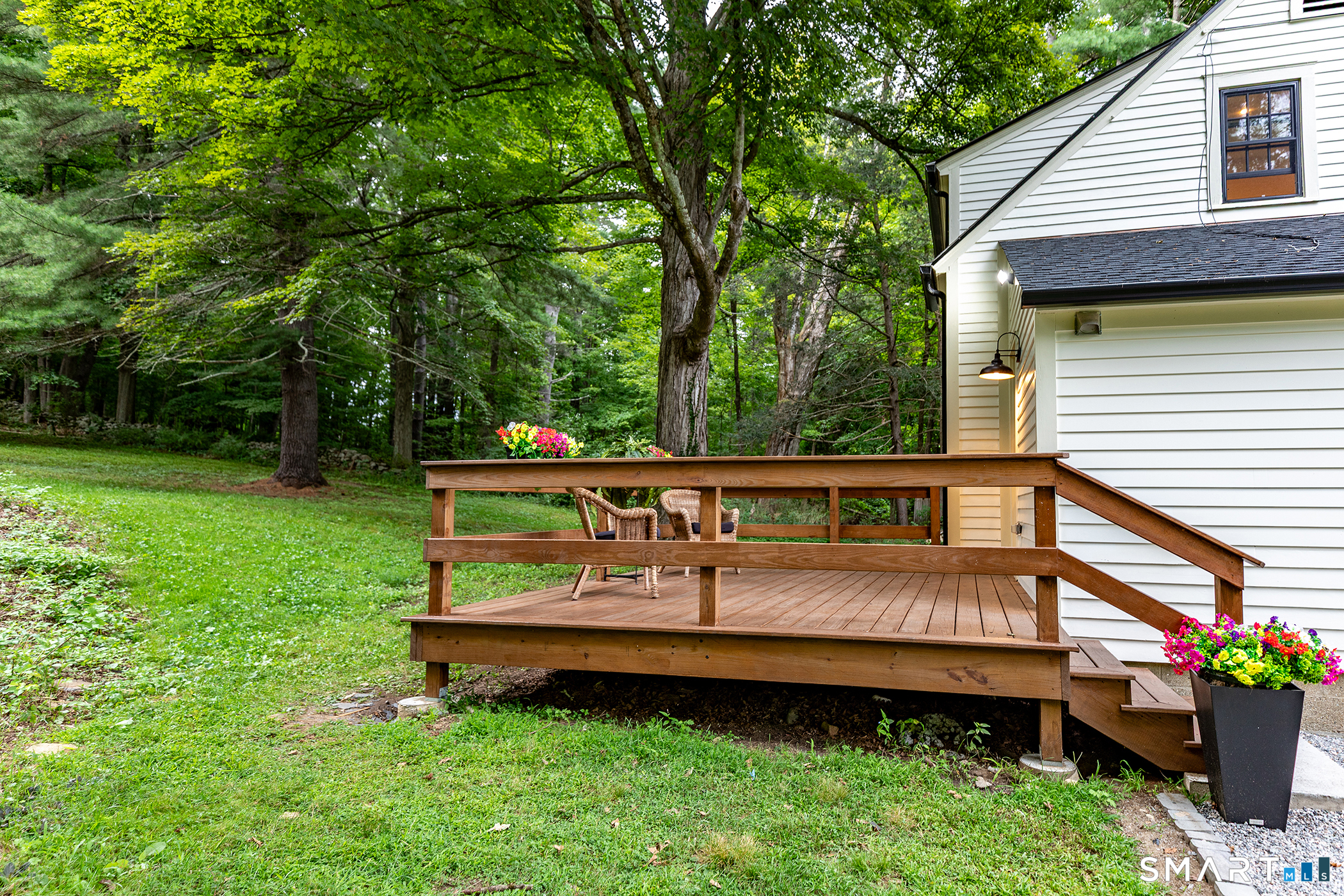 16 River Road photo 29