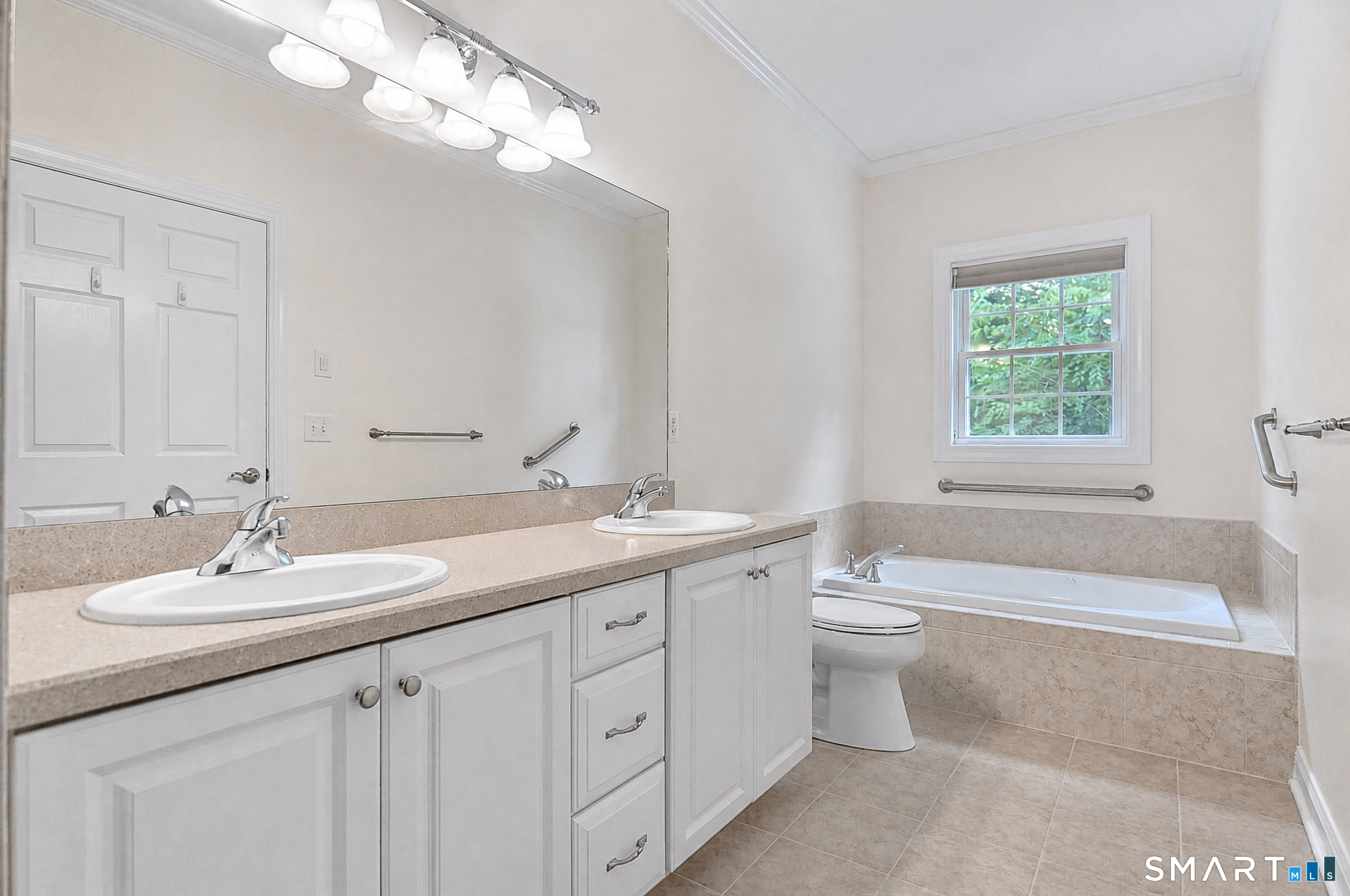 188 Eastwood Drive Unit #188 photo 22
