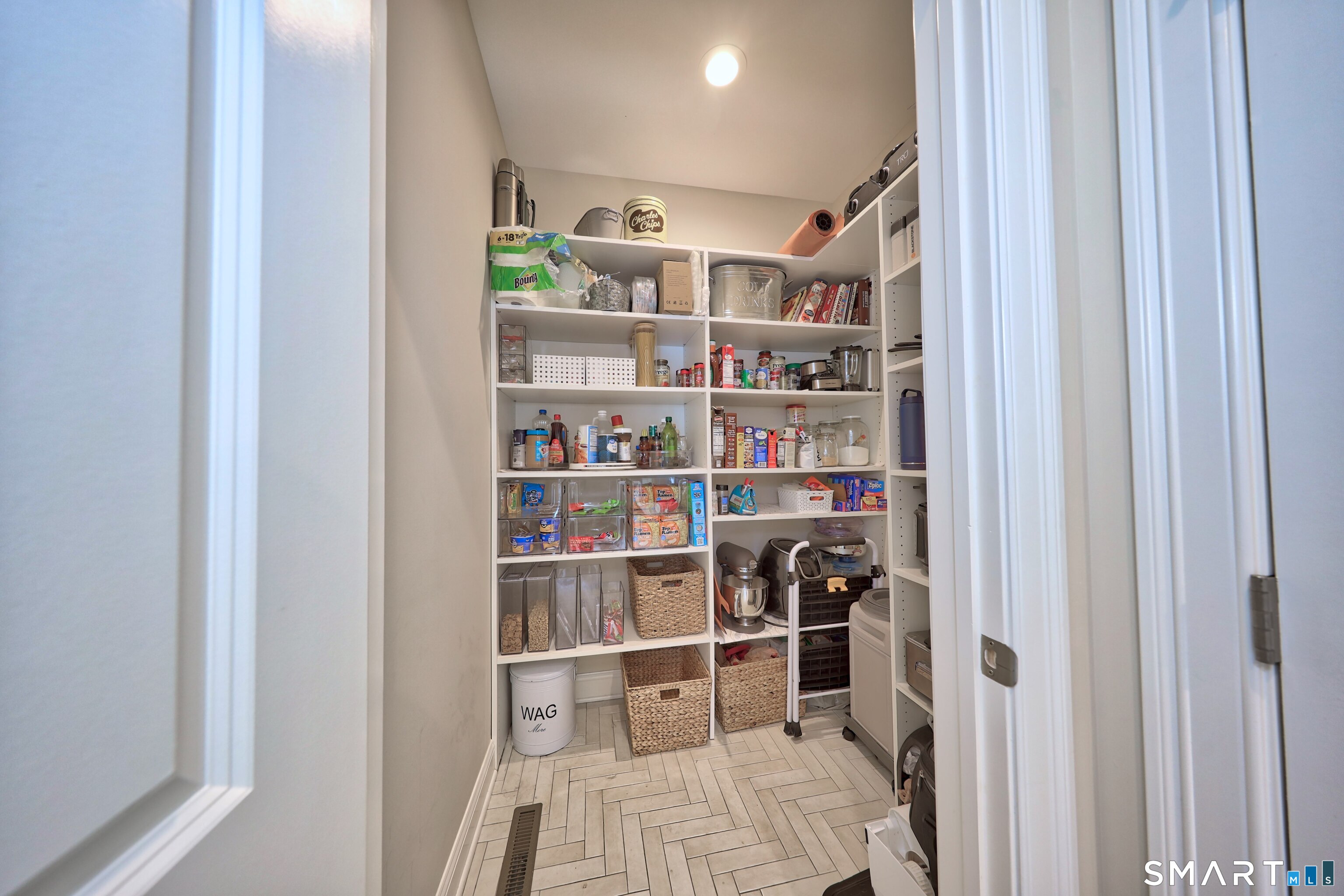 18 Hunting Ridge Road photo 35