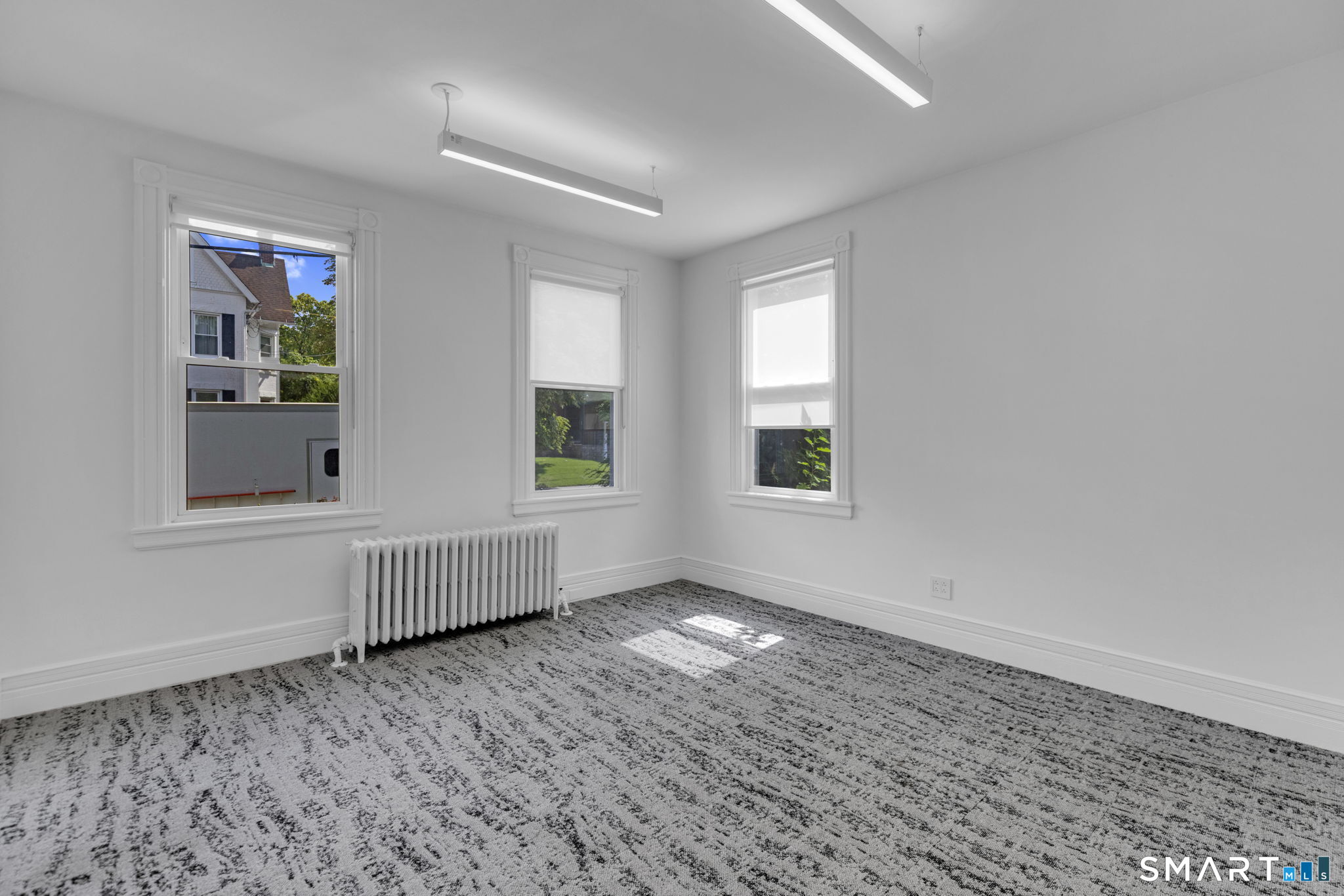 101 Oak Street photo 25