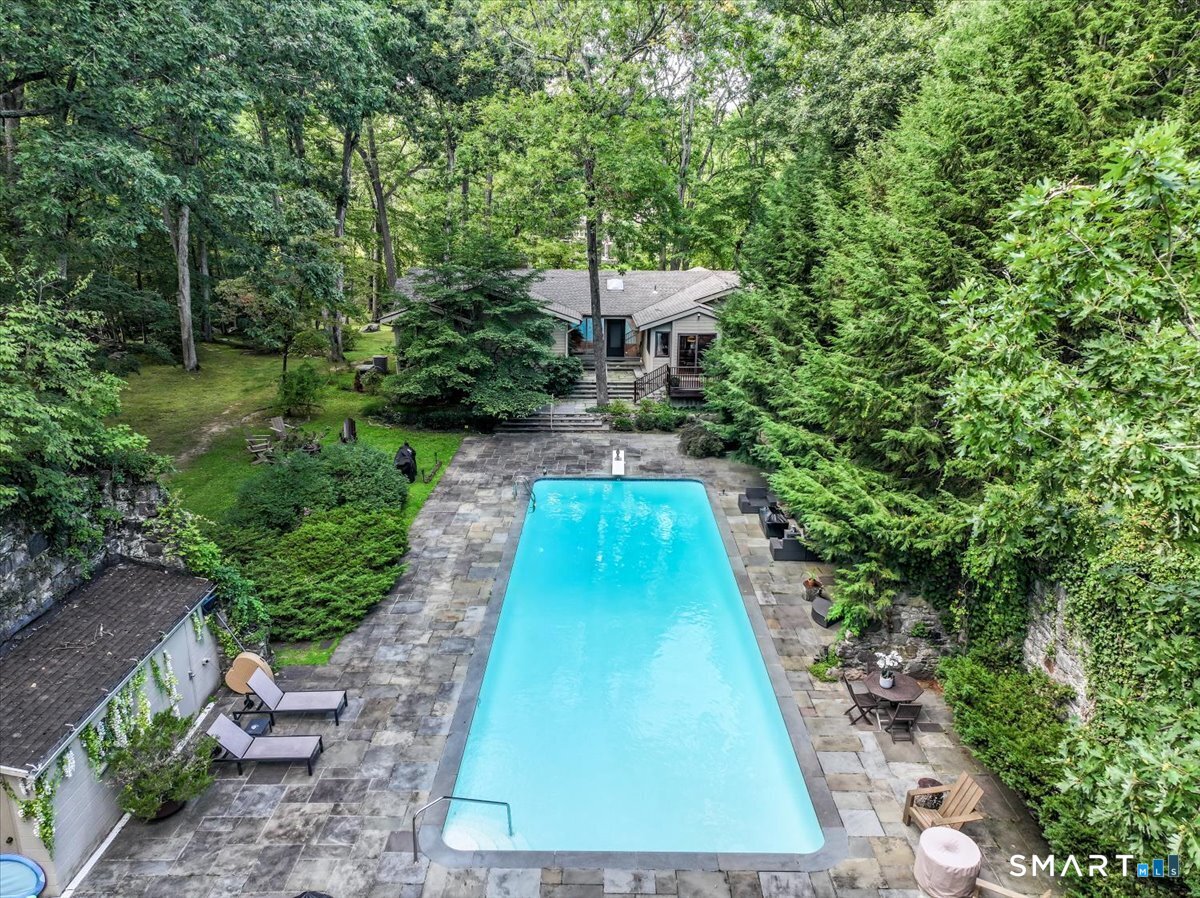 69 Studio Road, Stamford, Connecticut photo 1
