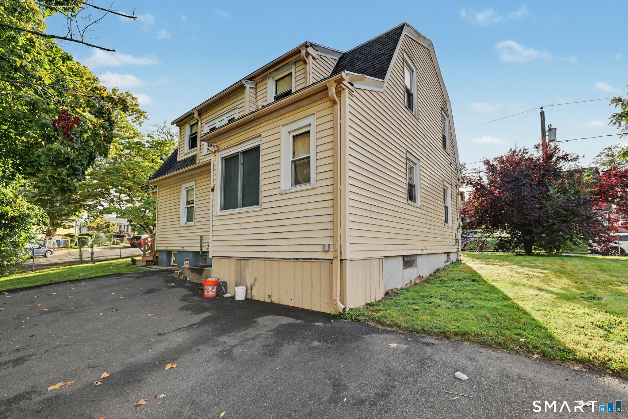 570 Broadview Terrace photo 29