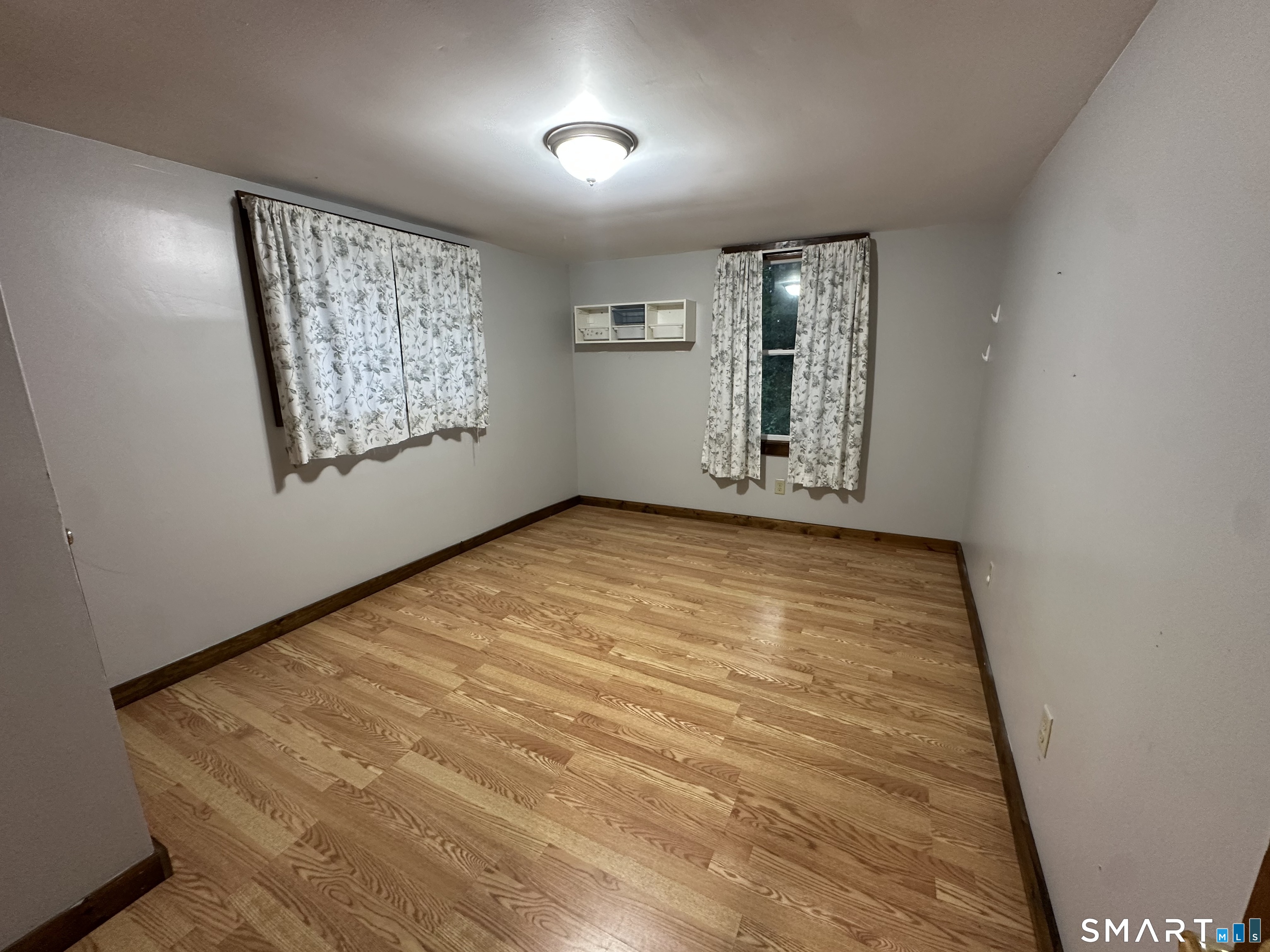 4 Ellis Road photo 10