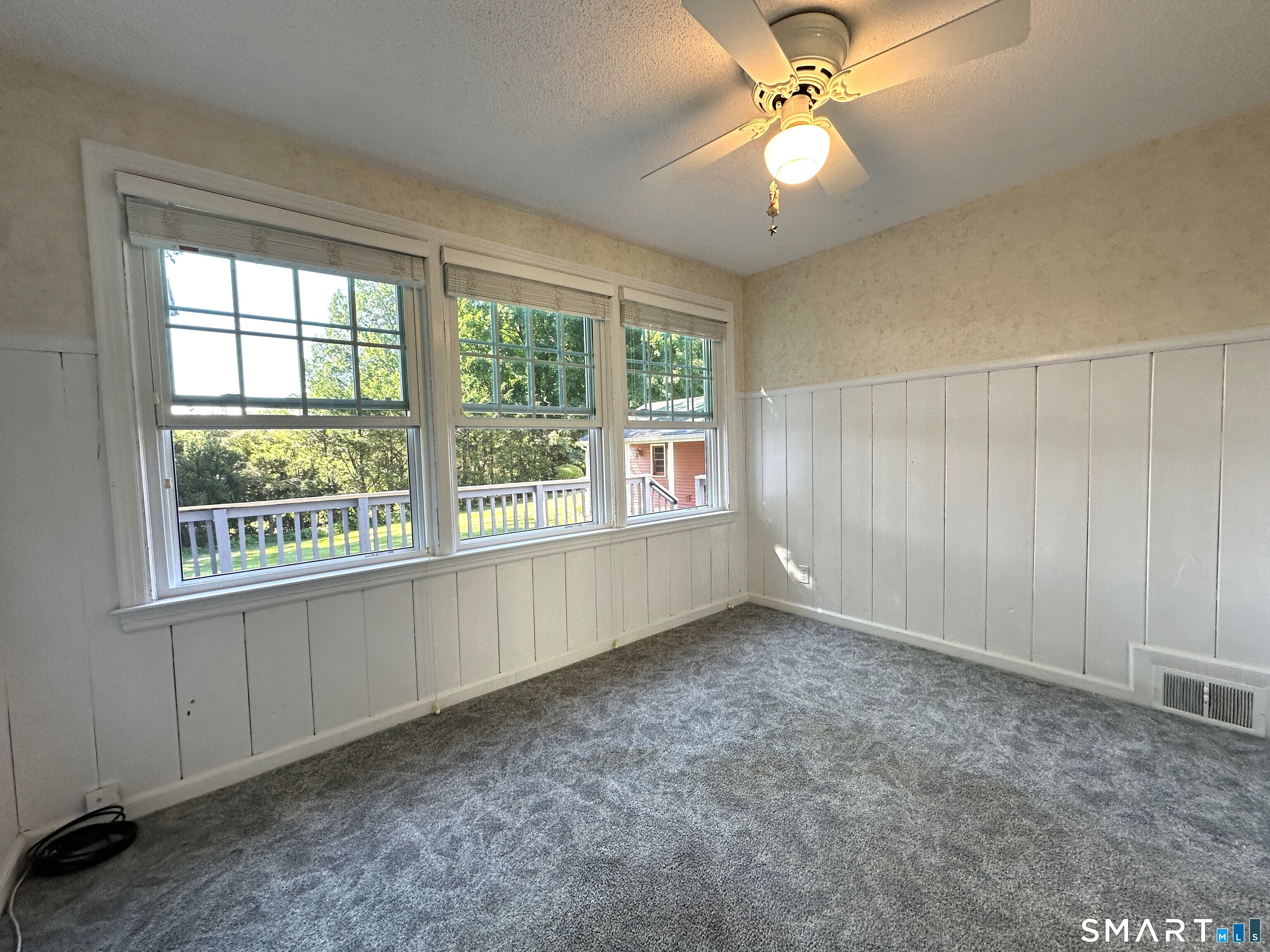 344 Alling Street photo 12