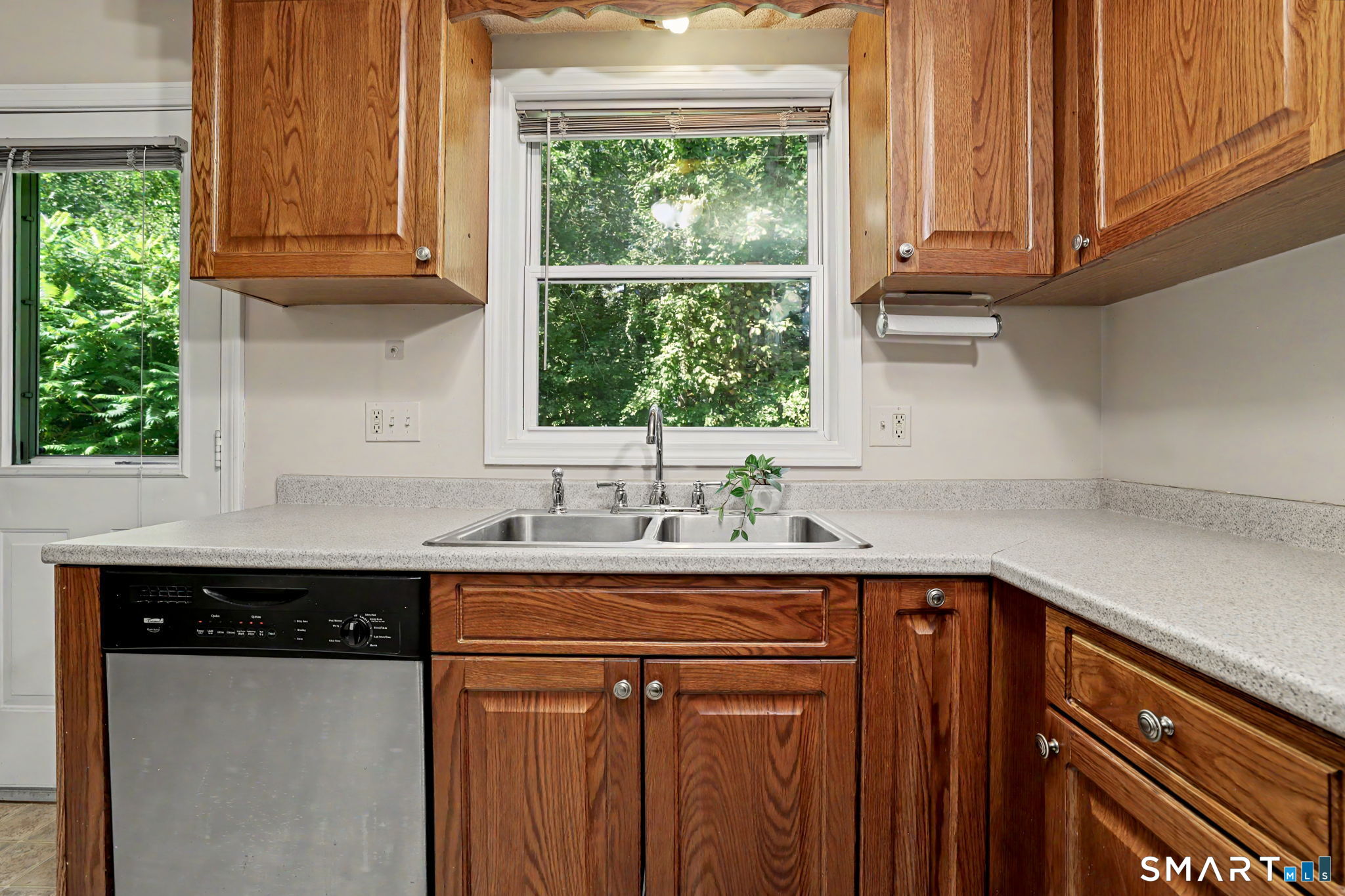 210 Brentwood Drive Unit #210 photo 10