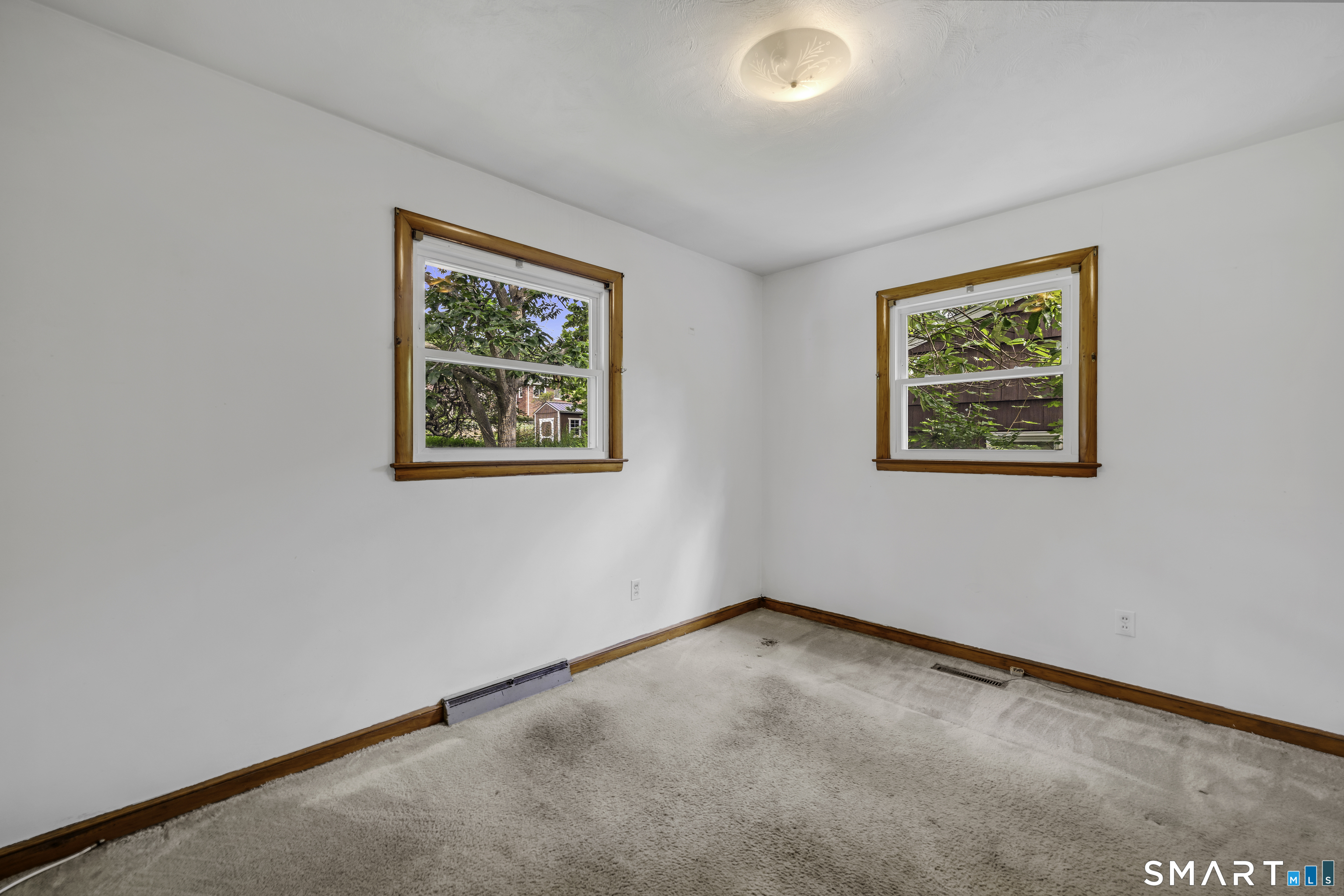 78 Perkins Avenue photo 13
