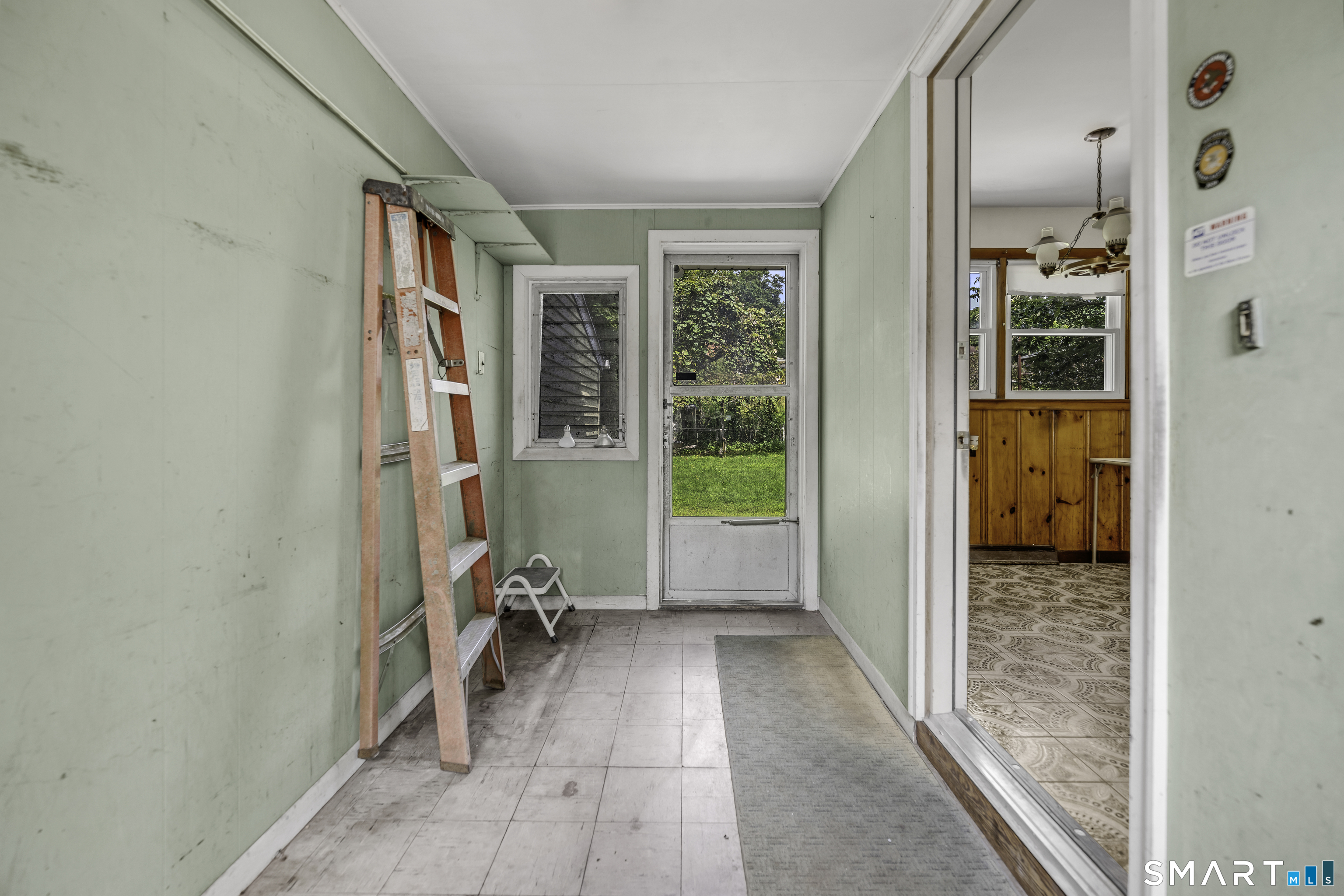78 Perkins Avenue photo 19