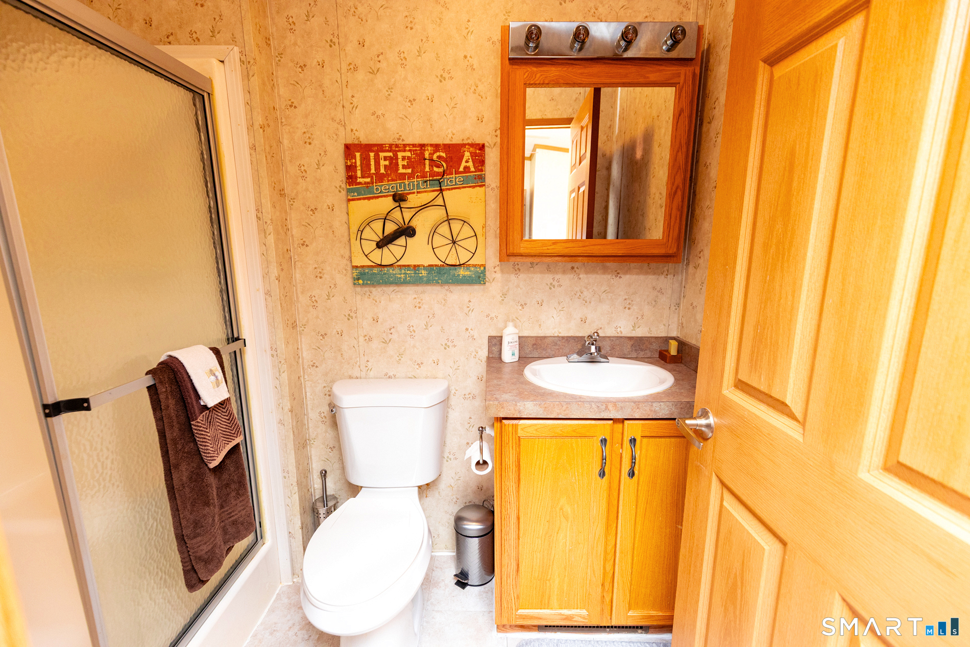 56 Sweetbriar Street photo 13