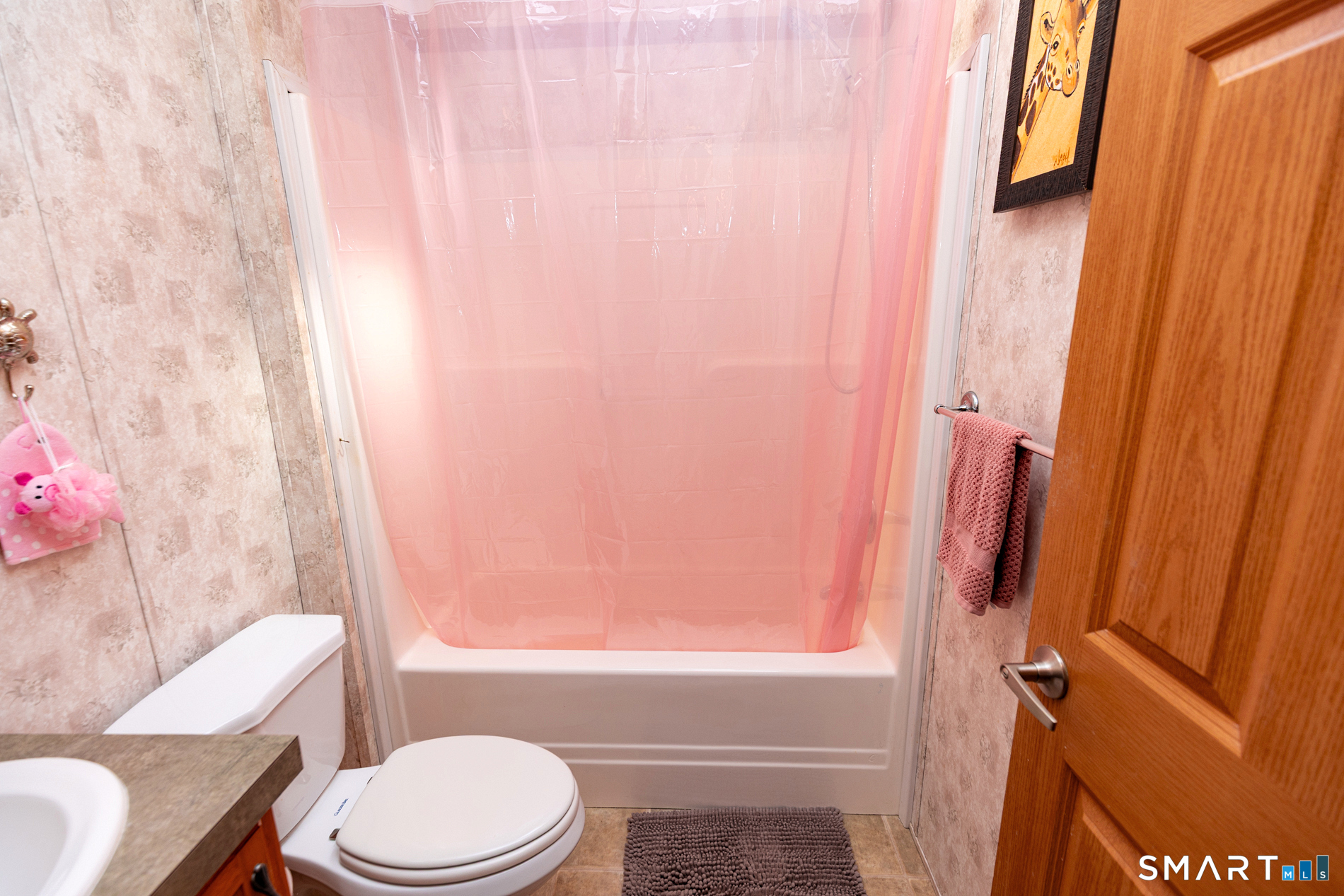 56 Sweetbriar Street photo 16