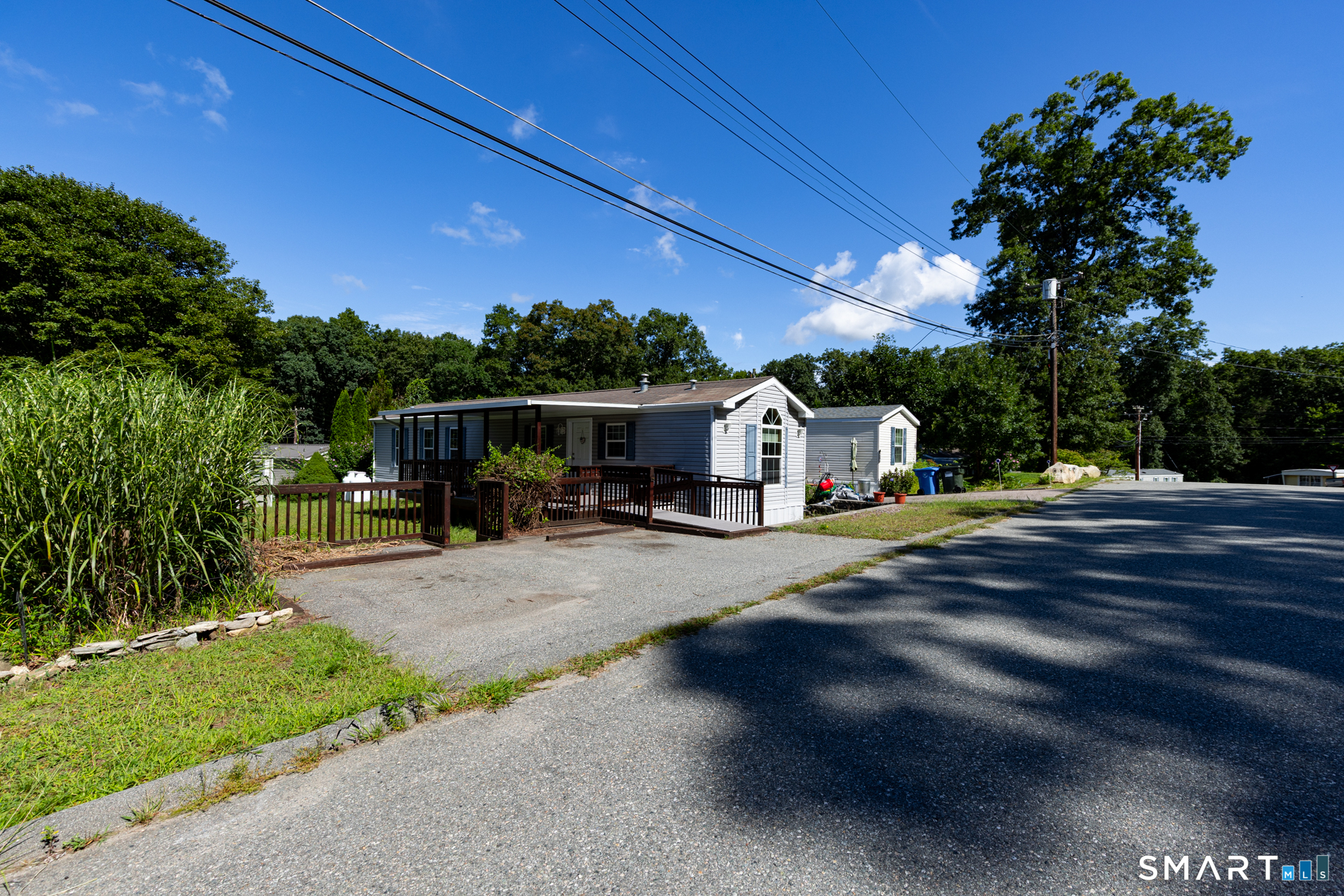 56 Sweetbriar Street photo 32