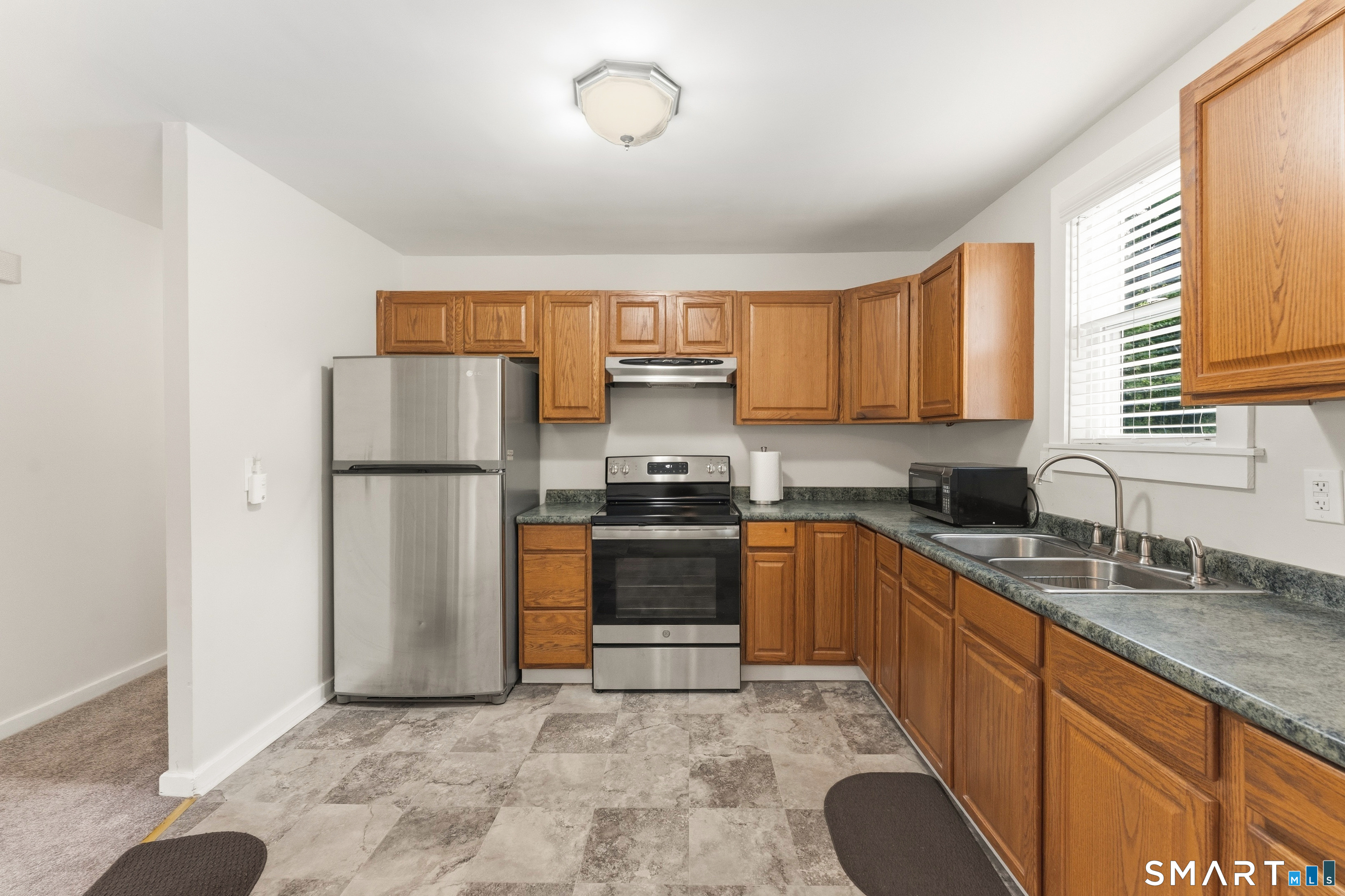 176 Geer Road photo 10