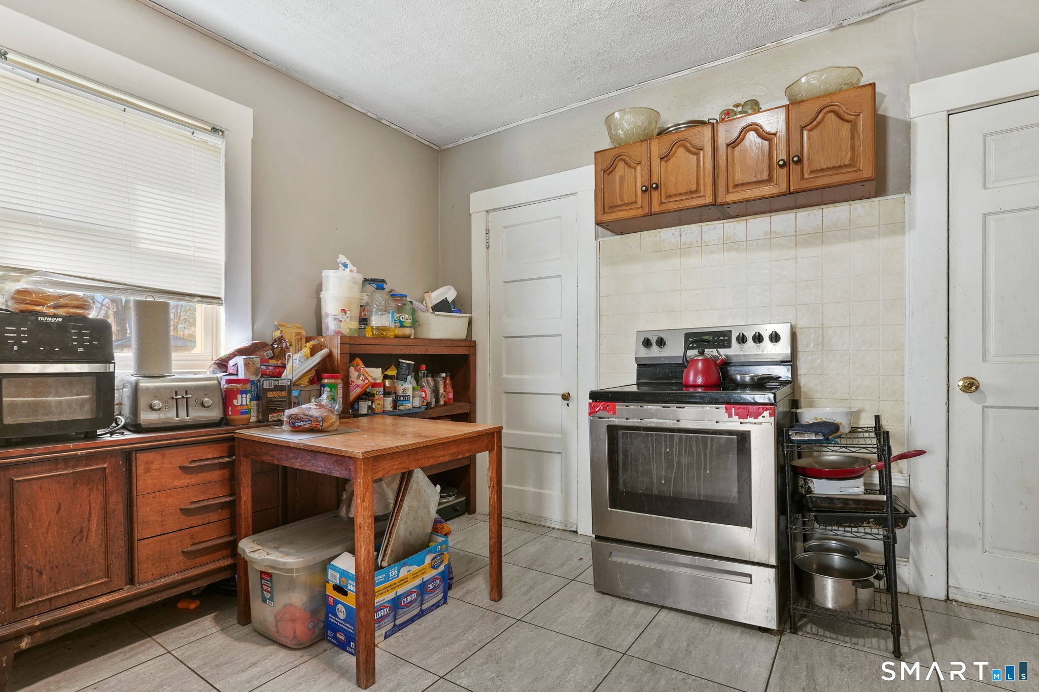 570 Broadview Terrace photo 23