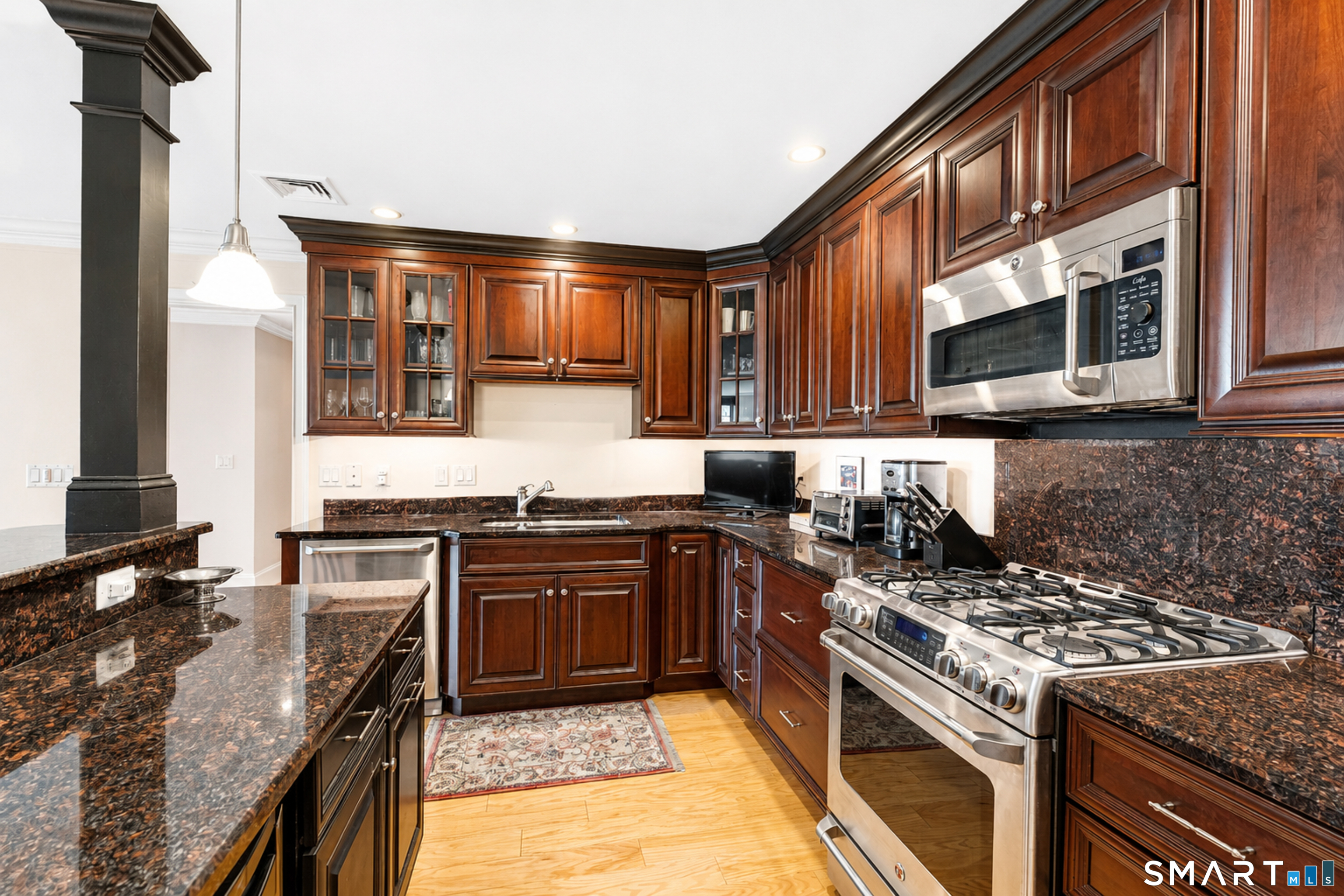 Stonington Commons Commons photo 15