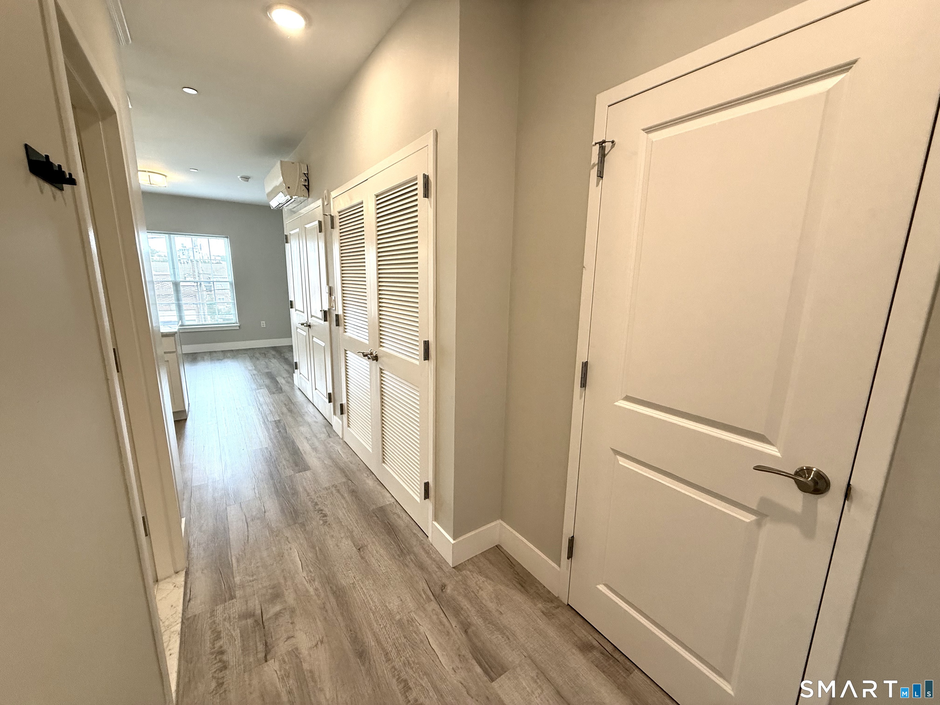 502 Howe Avenue Unit #206 photo 10
