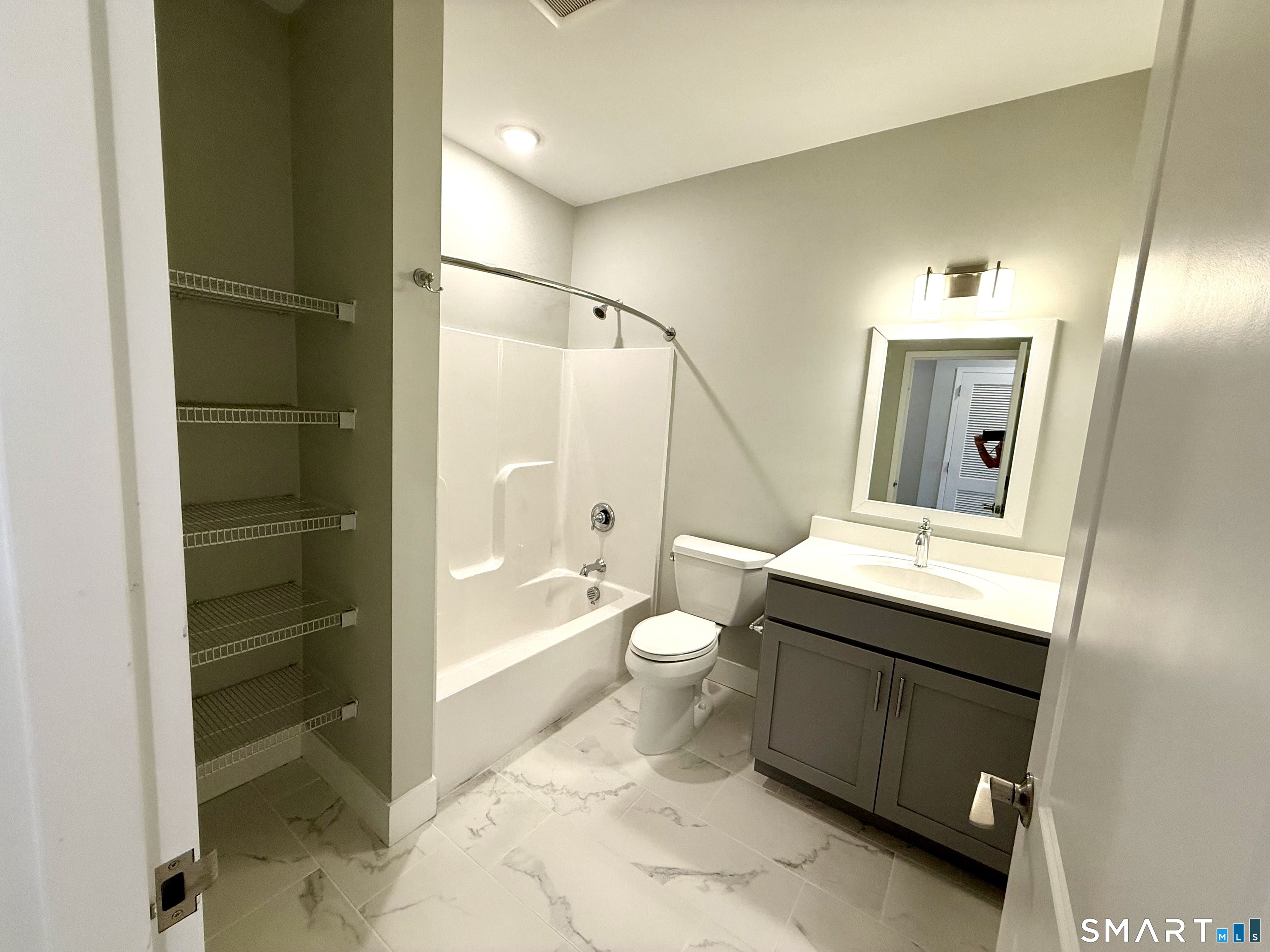 502 Howe Avenue Unit #206 photo 13
