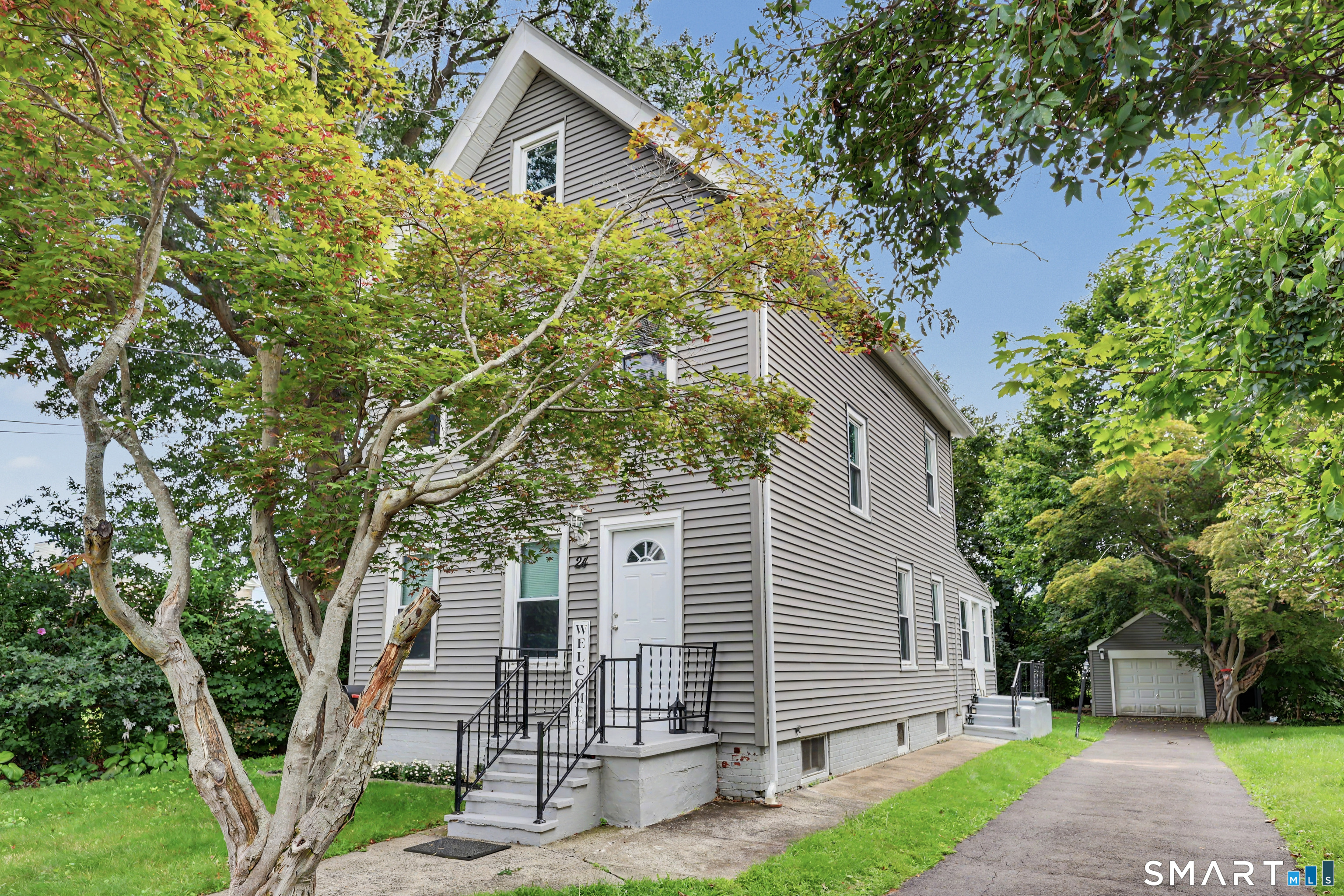 24 Beacon Street photo 31