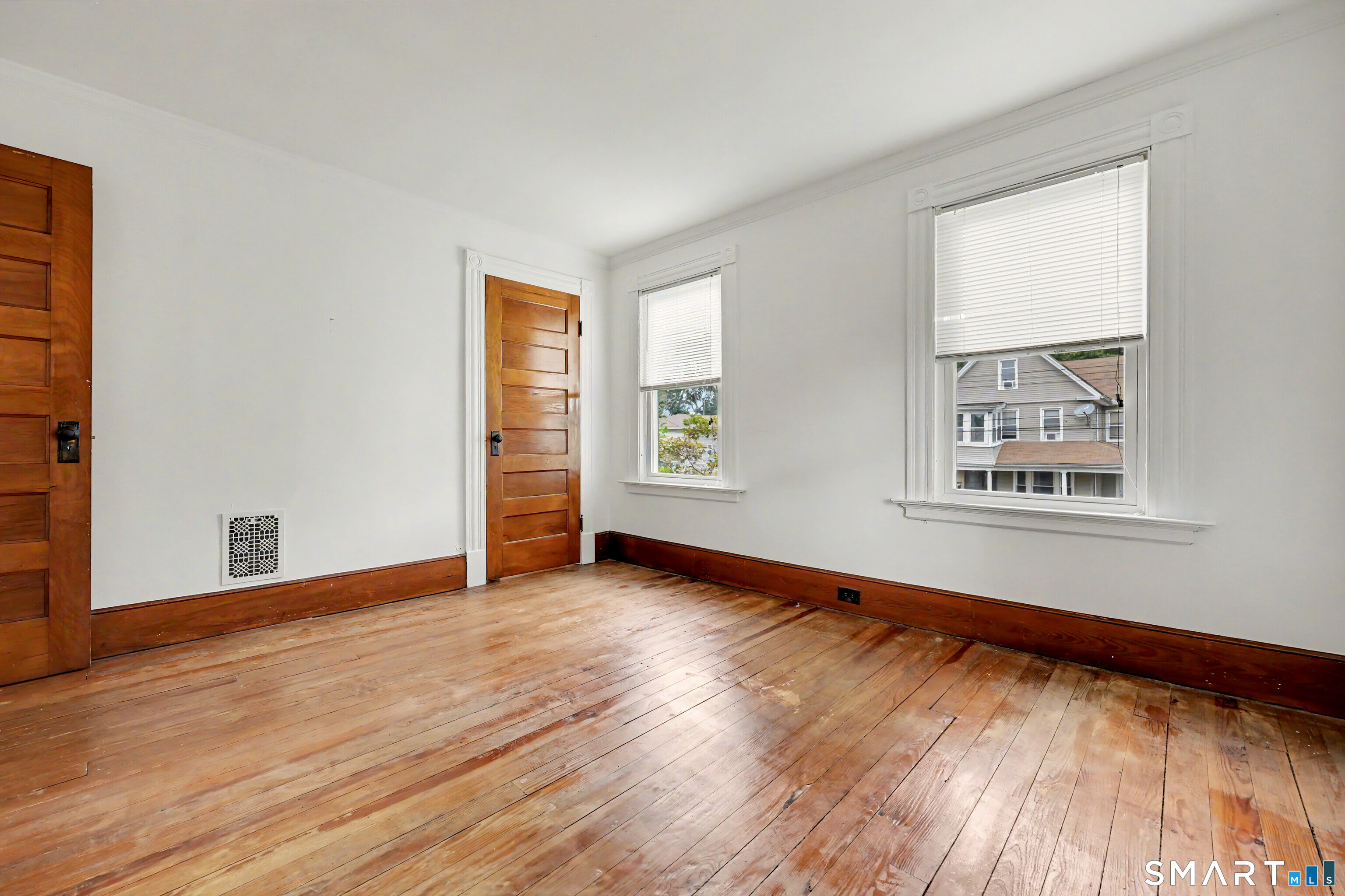 24 Beacon Street photo 24