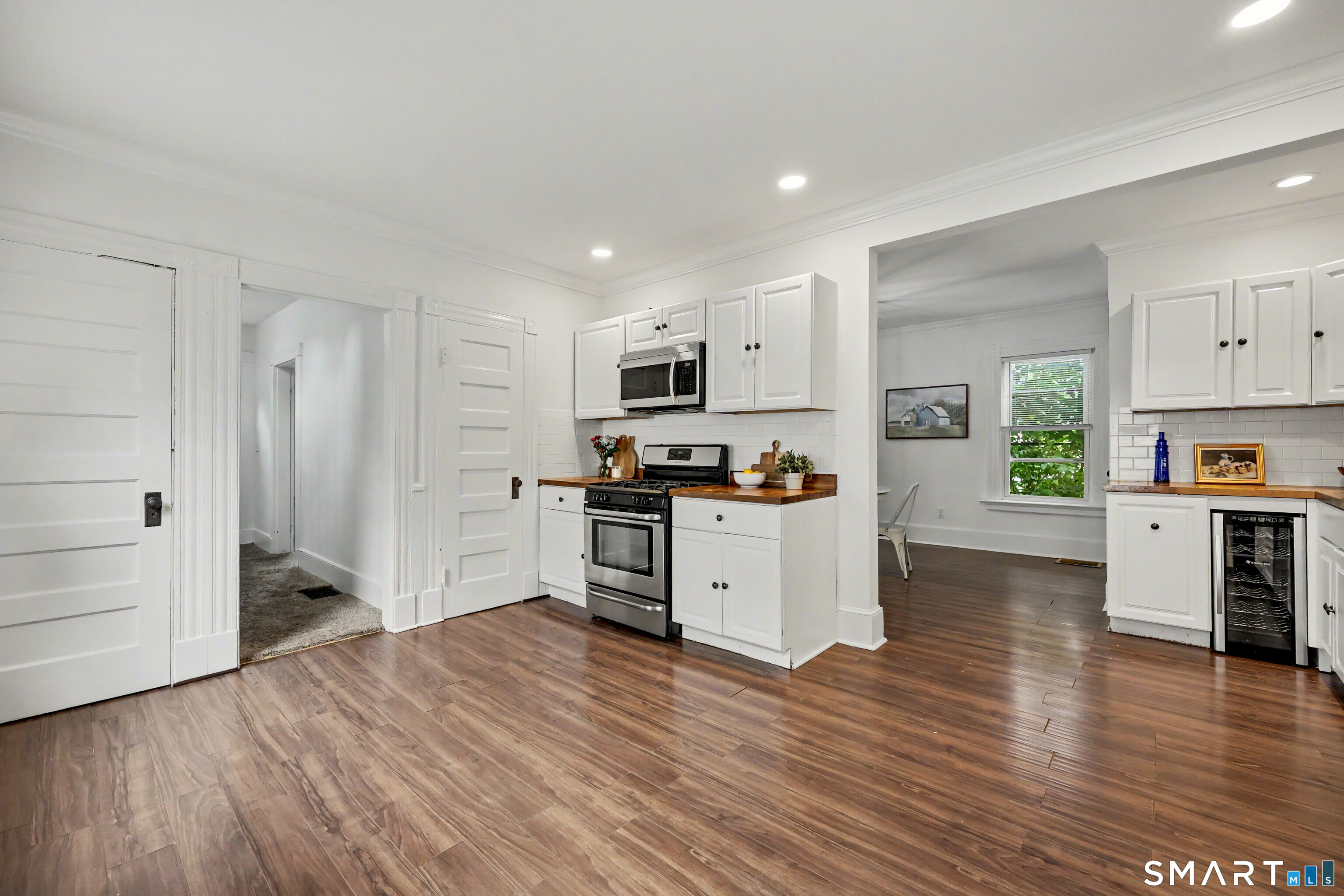 24 Beacon Street photo 13