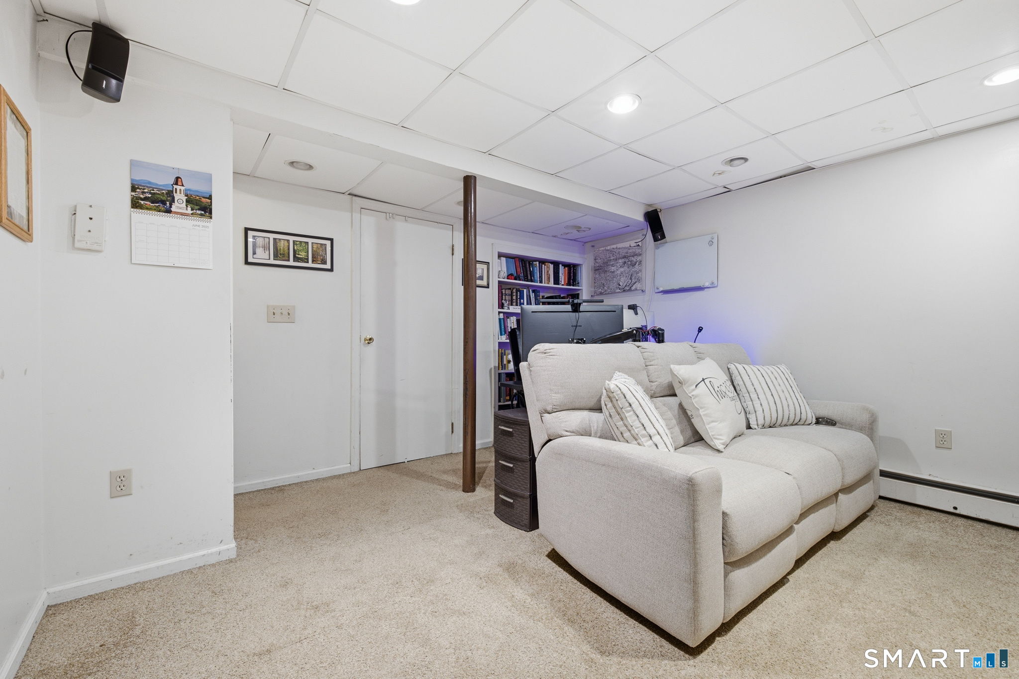 16 Circle Drive photo 31