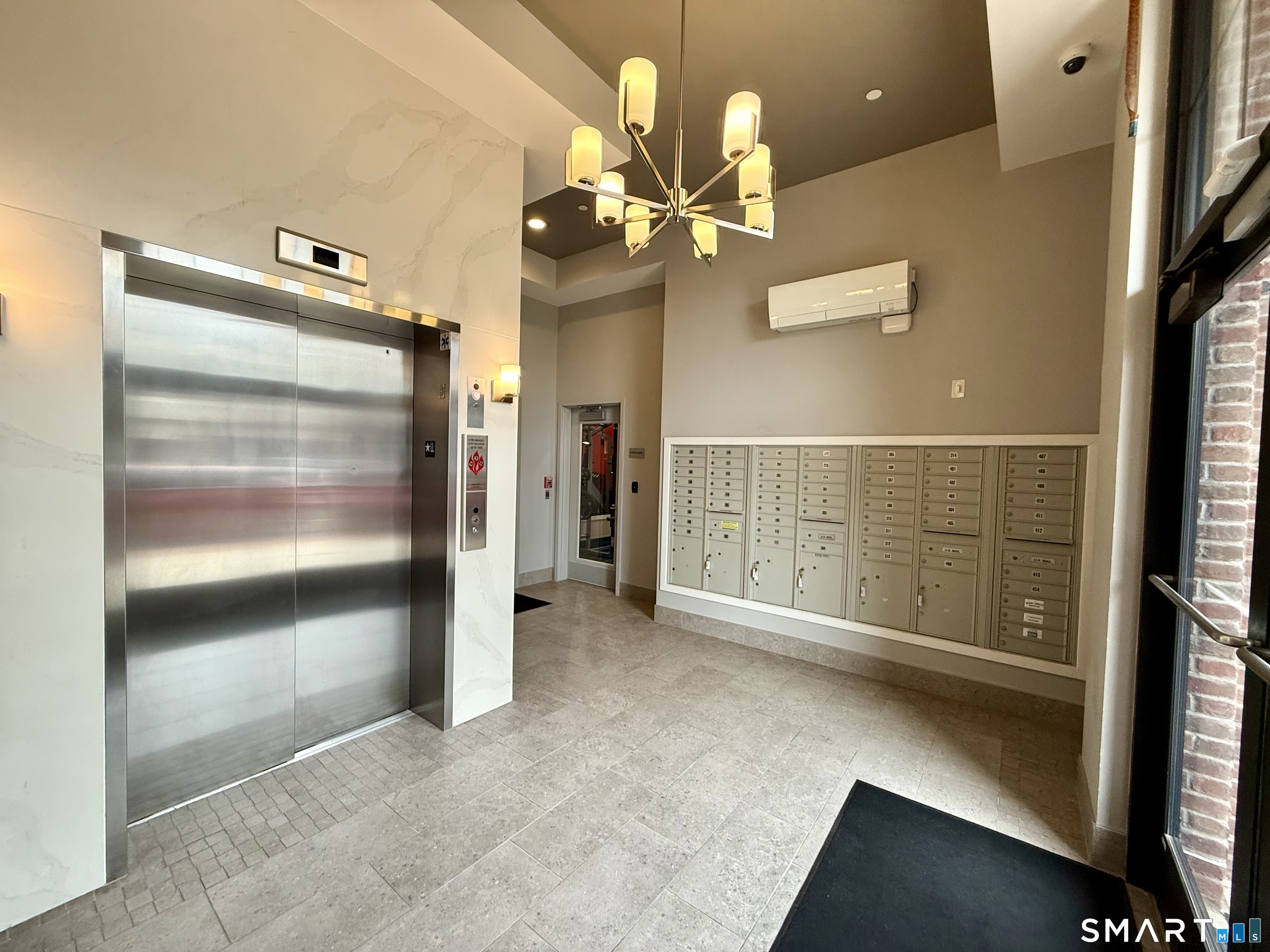 502 Howe Avenue Unit #206 photo 16
