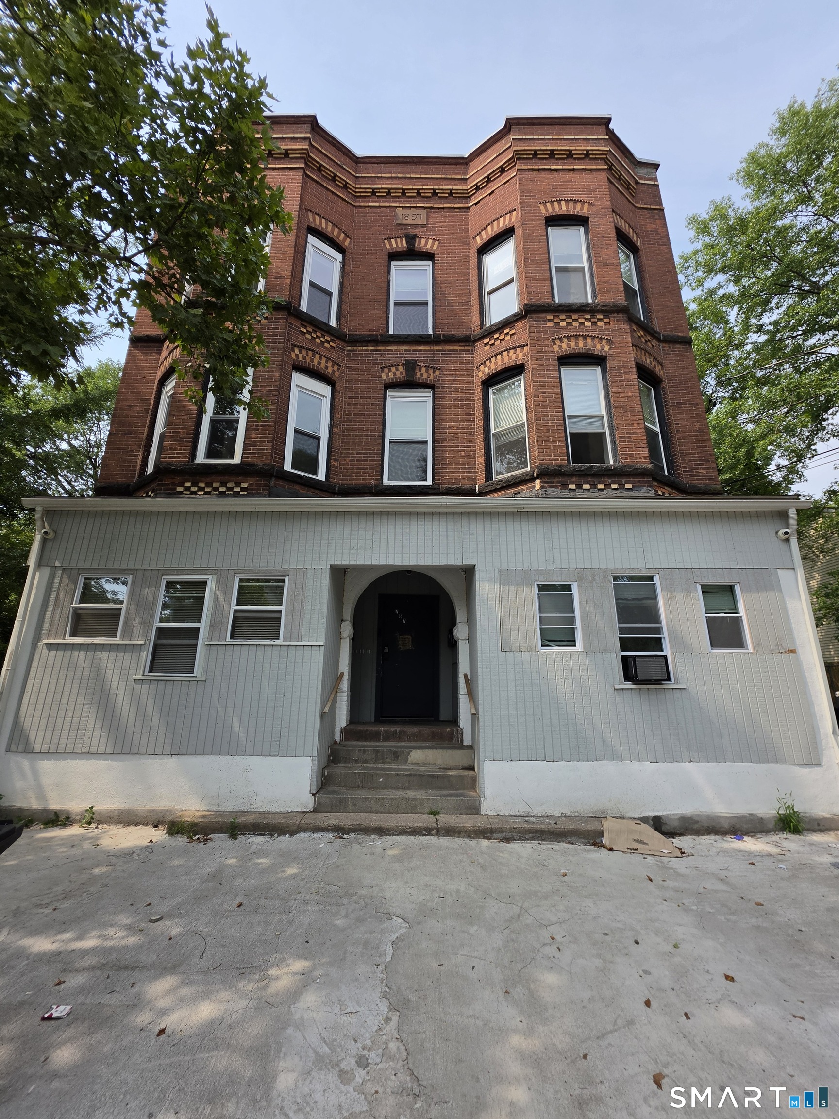 767 Congress Avenue