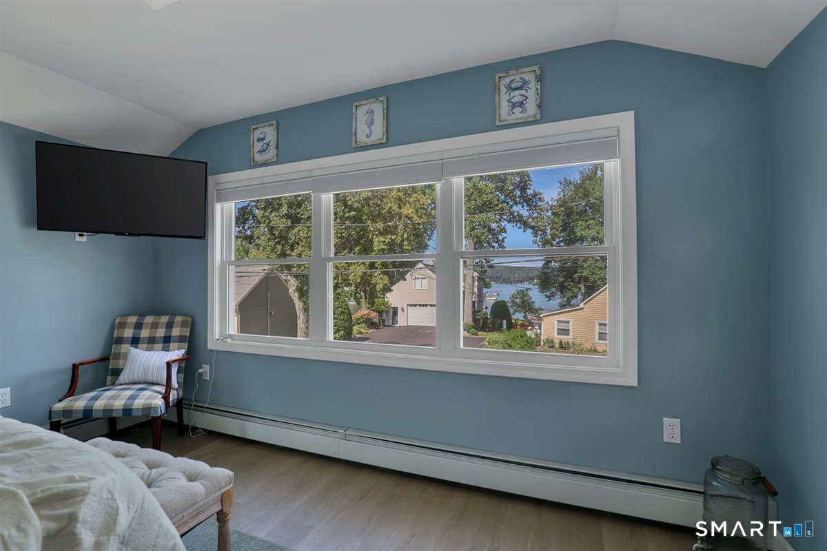 16 Hawthorne Road photo 17