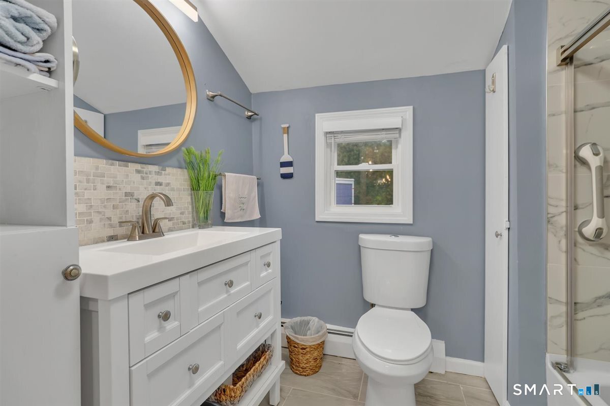 16 Hawthorne Road photo 13