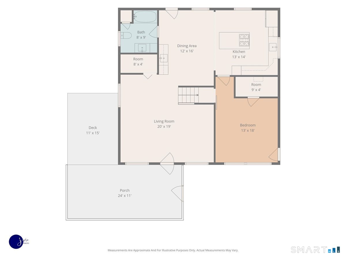 16 Hawthorne Road photo 39