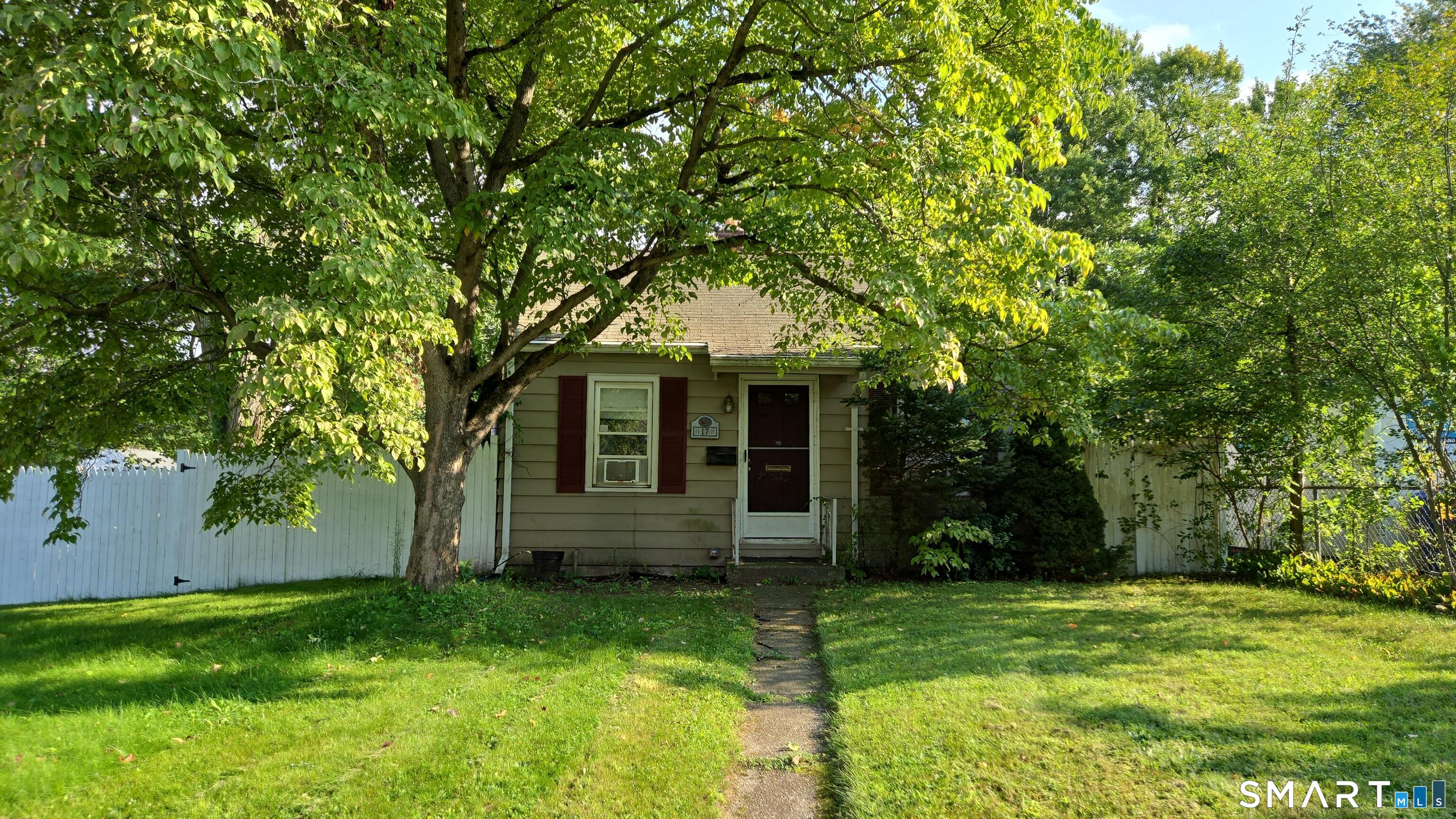 Photo 1 of Single family home for sale at 17 Canterbury St, East Hartford, CT 06118 | MLS# 24202731 | Listing updated on 2026-09-12