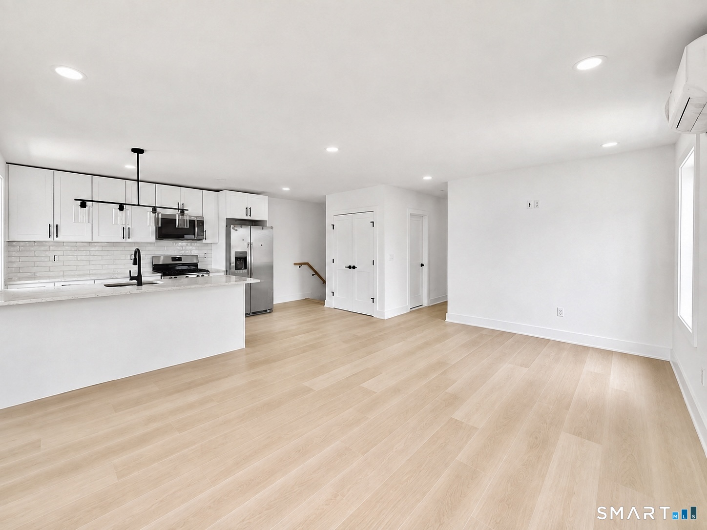 77 Ely Avenue, Norwalk, Connecticut photo 2