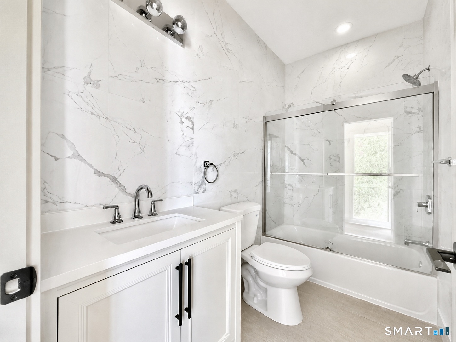 77 Ely Avenue, Norwalk, Connecticut photo 4