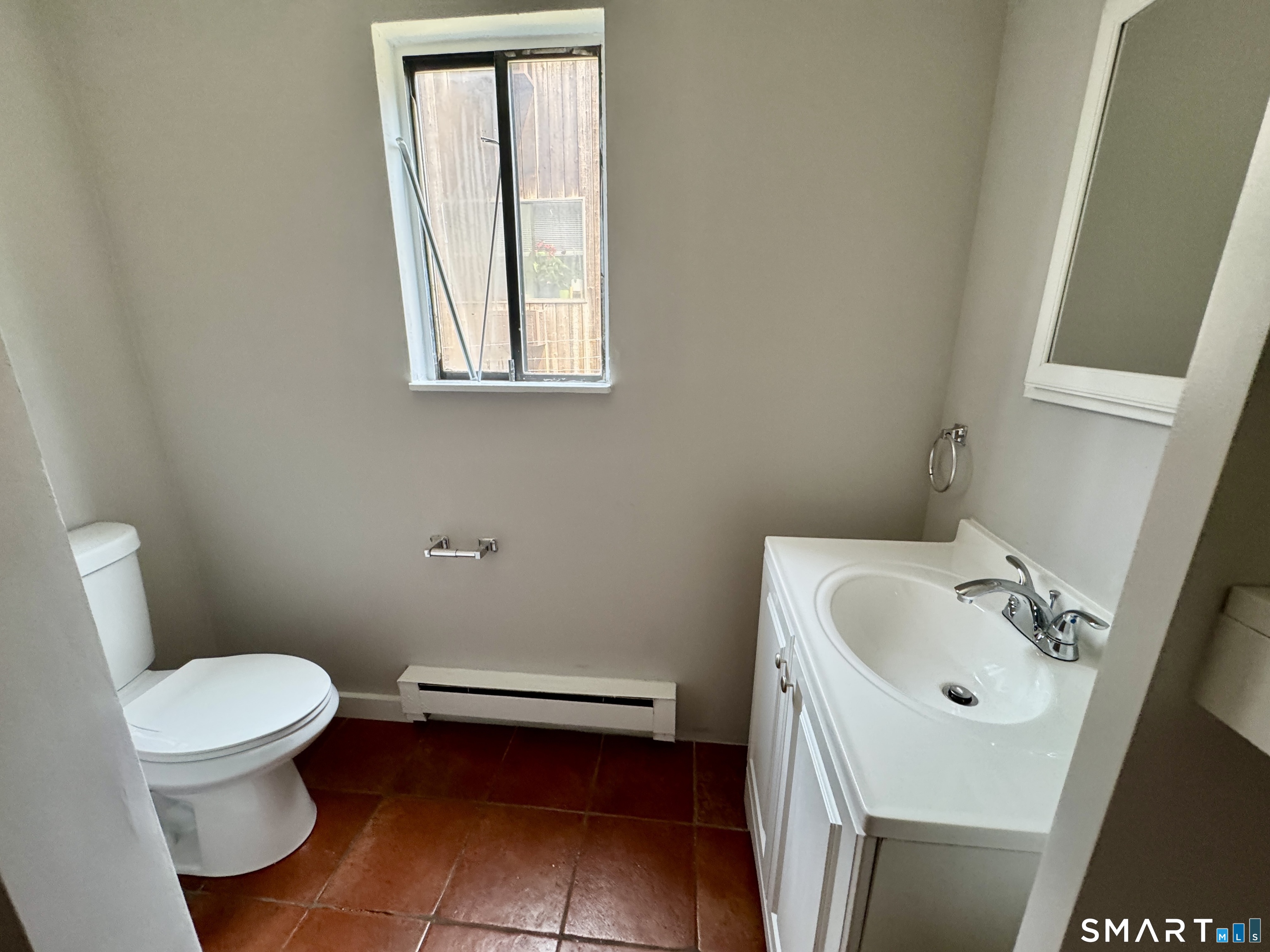70 Weber Avenue #1B photo 5