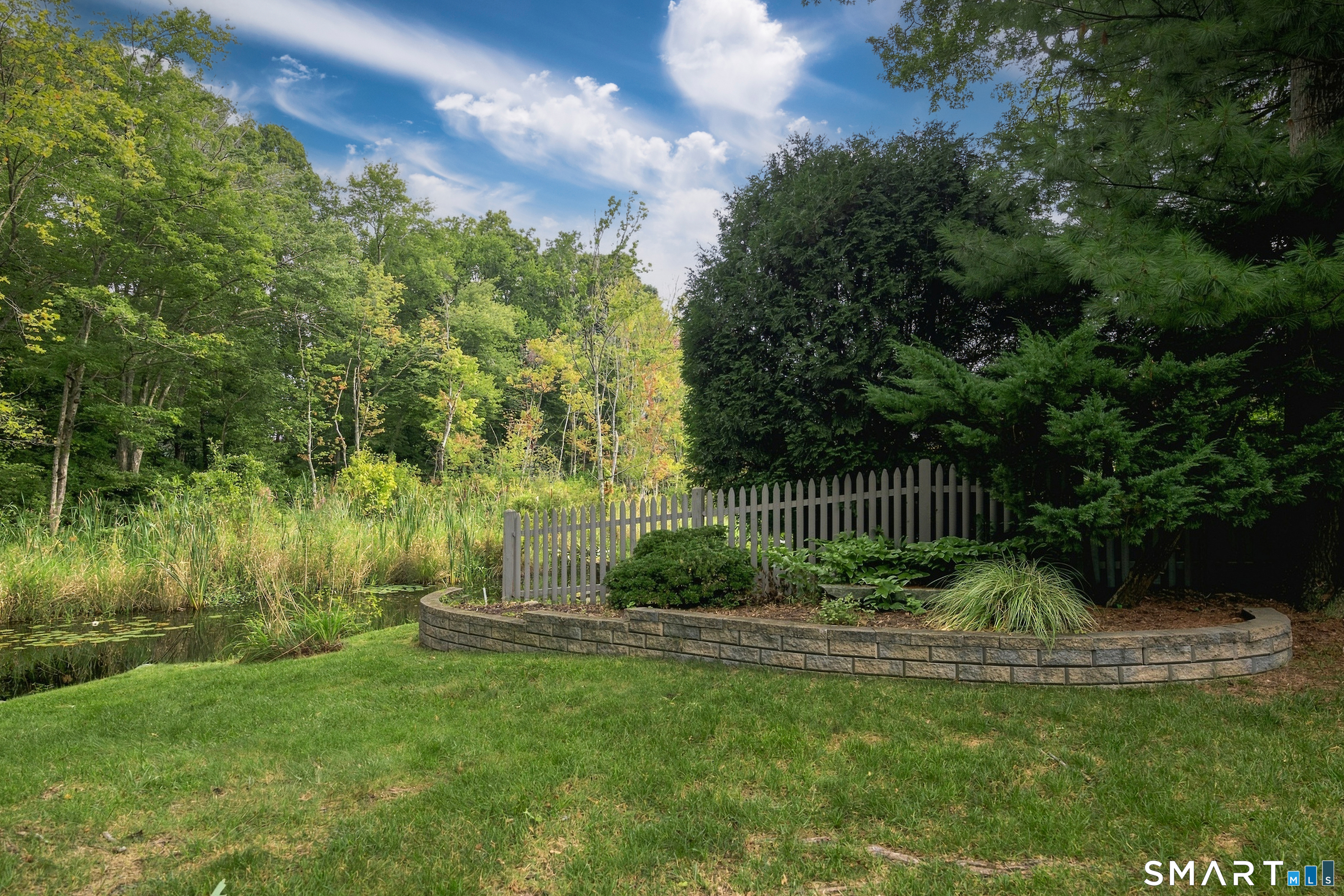 12 Sunset Drive photo 32