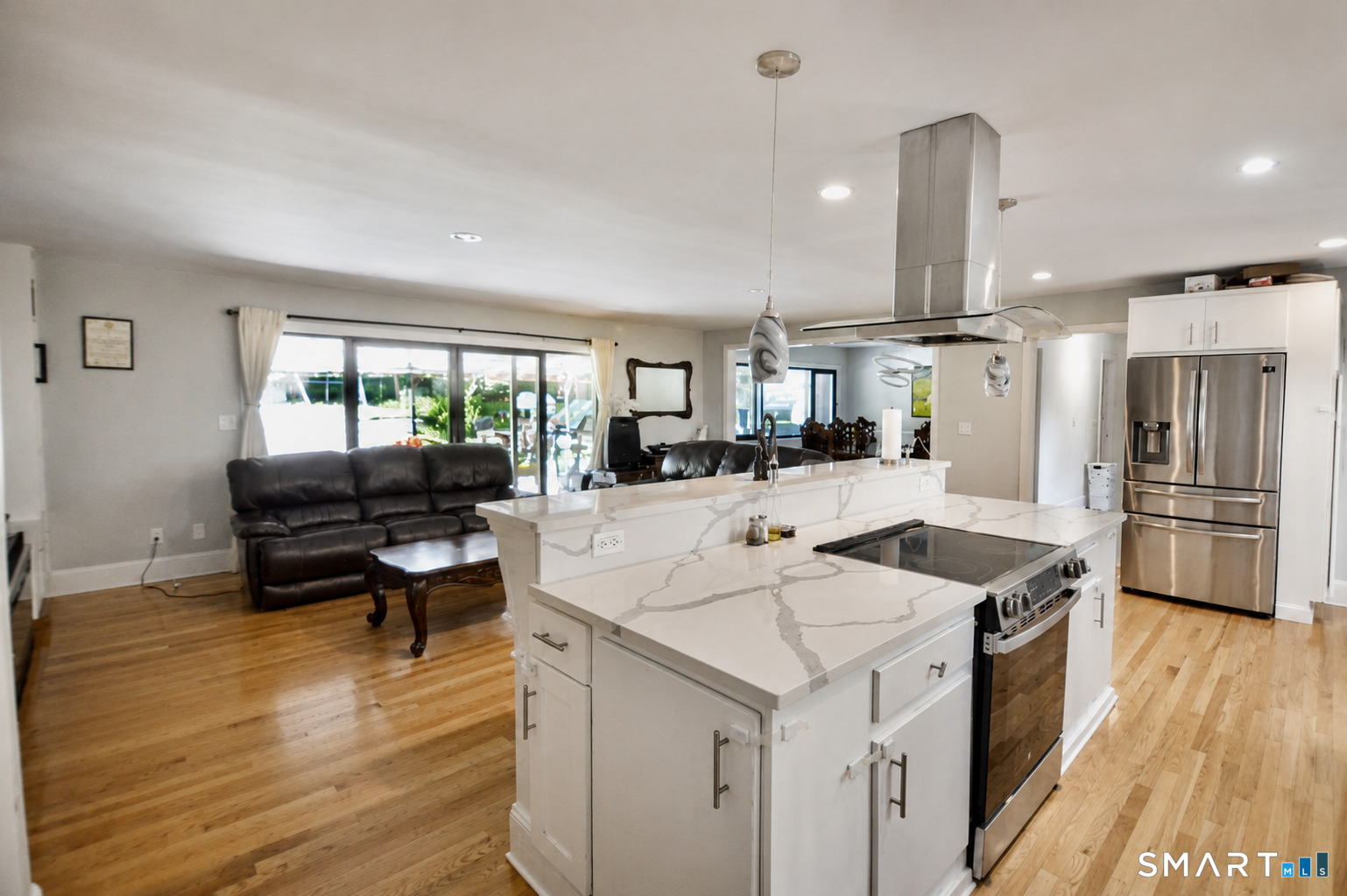 68 Parry Road, Stamford, Connecticut photo 4