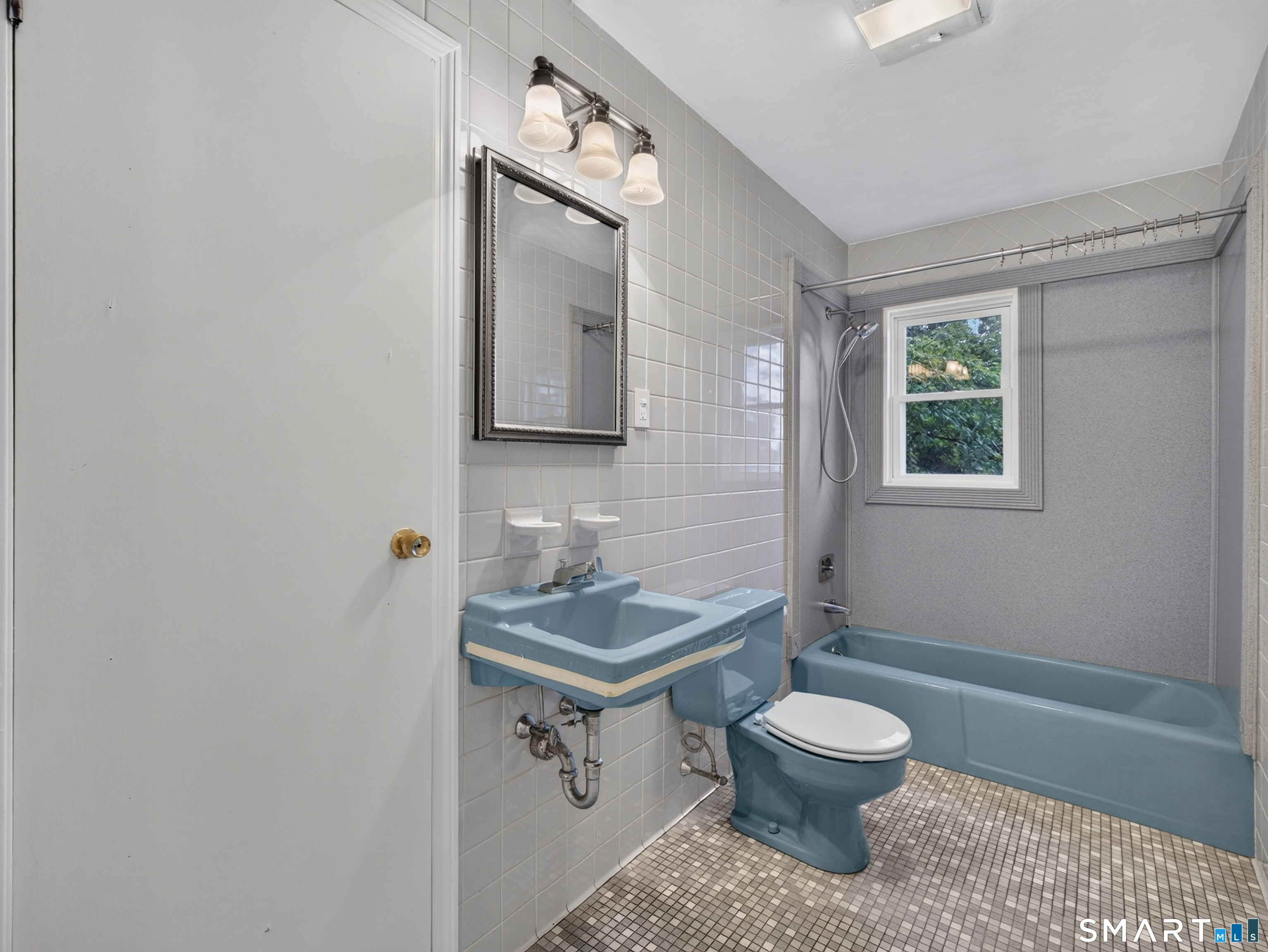 71 Knollwood Drive photo 29