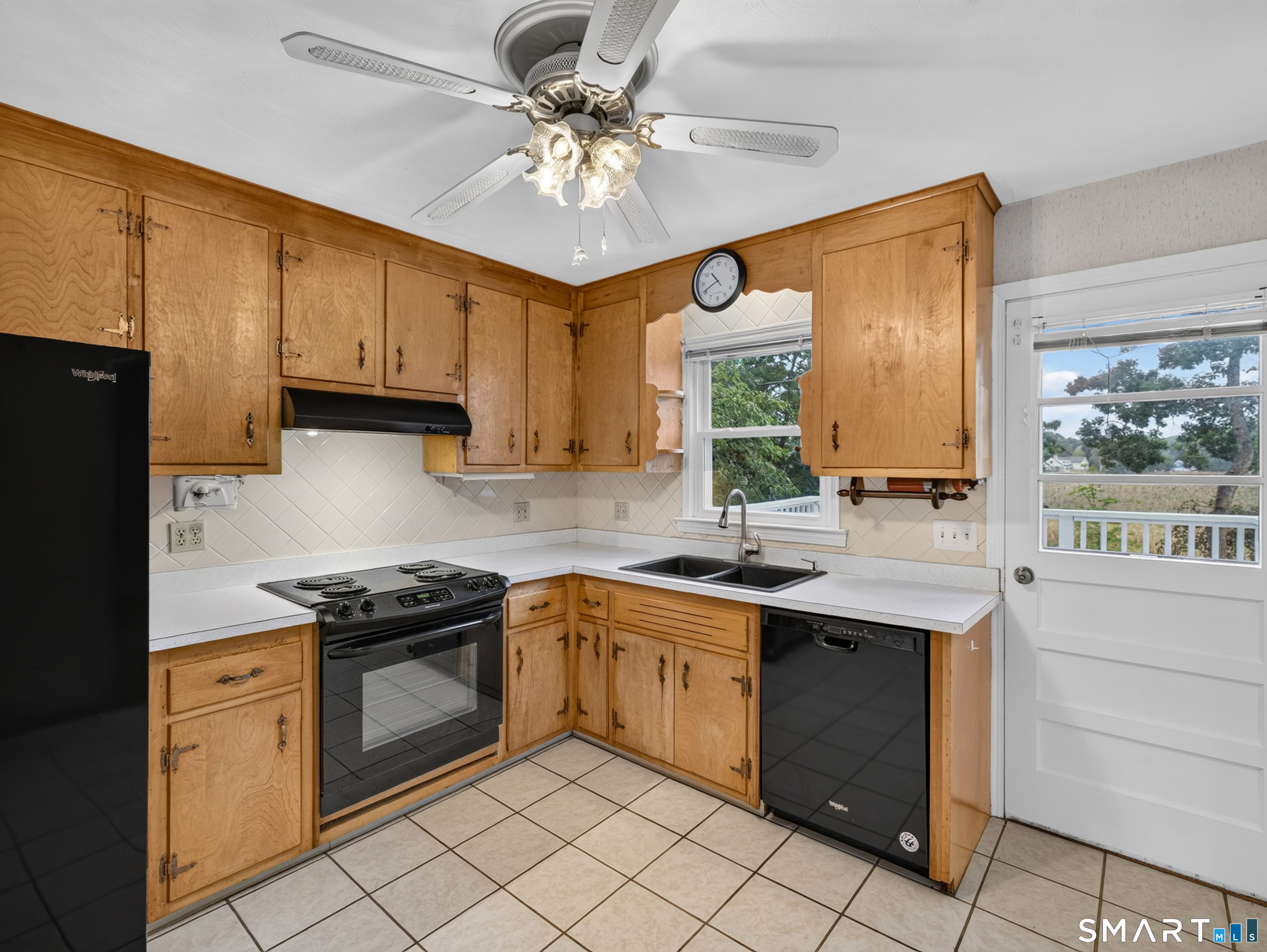 71 Knollwood Drive photo 10