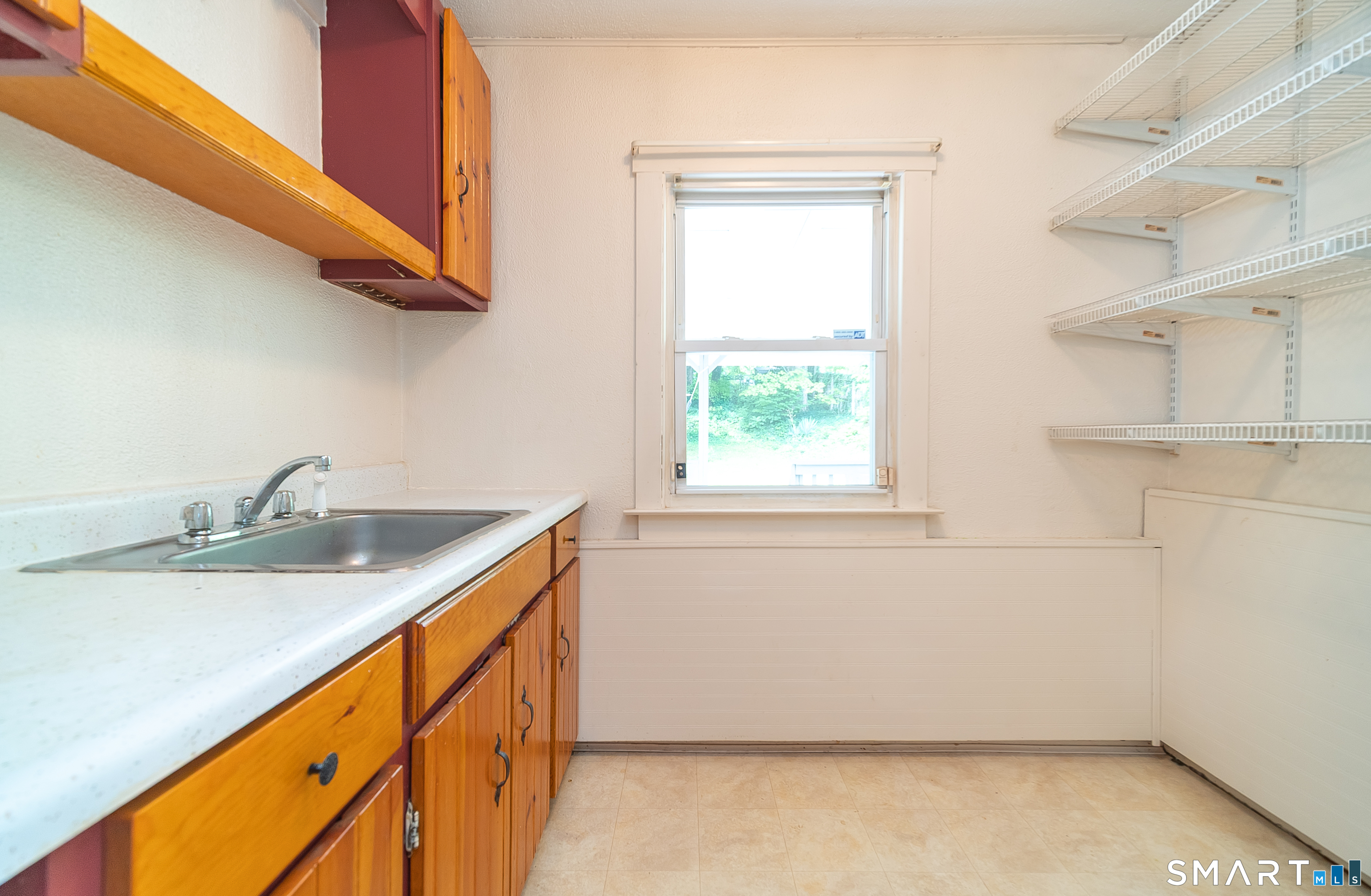 34 Sylvan Avenue photo 12