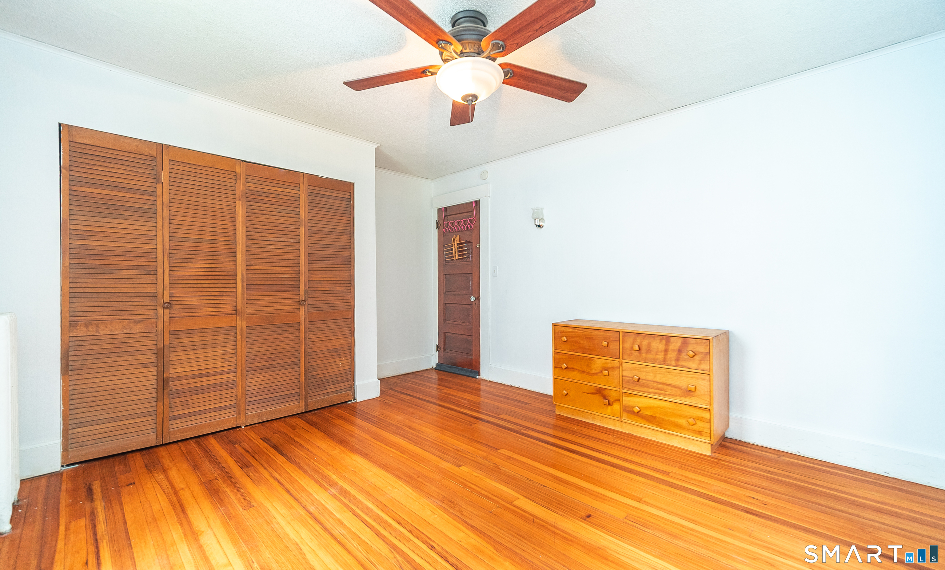 34 Sylvan Avenue photo 25