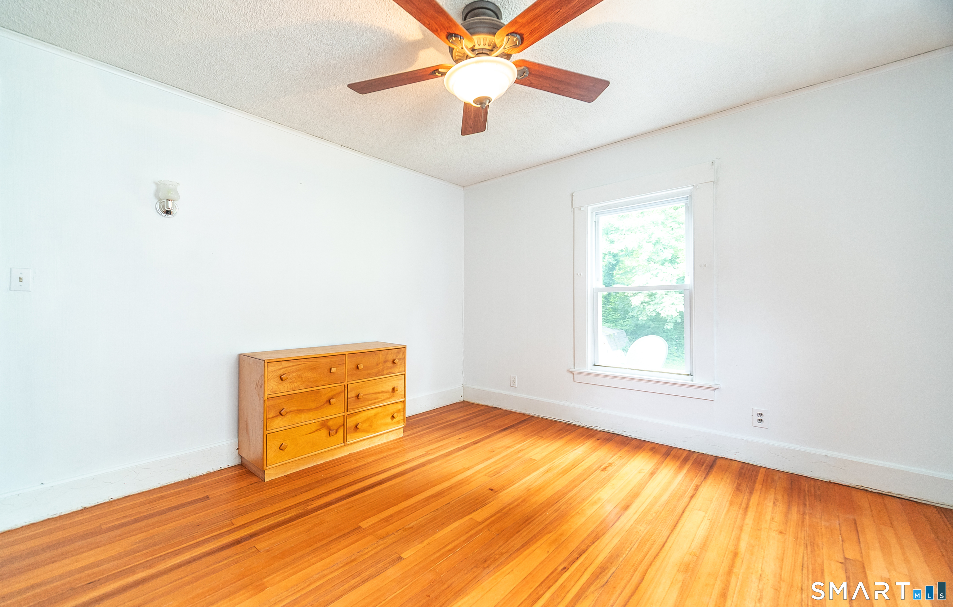 34 Sylvan Avenue photo 26