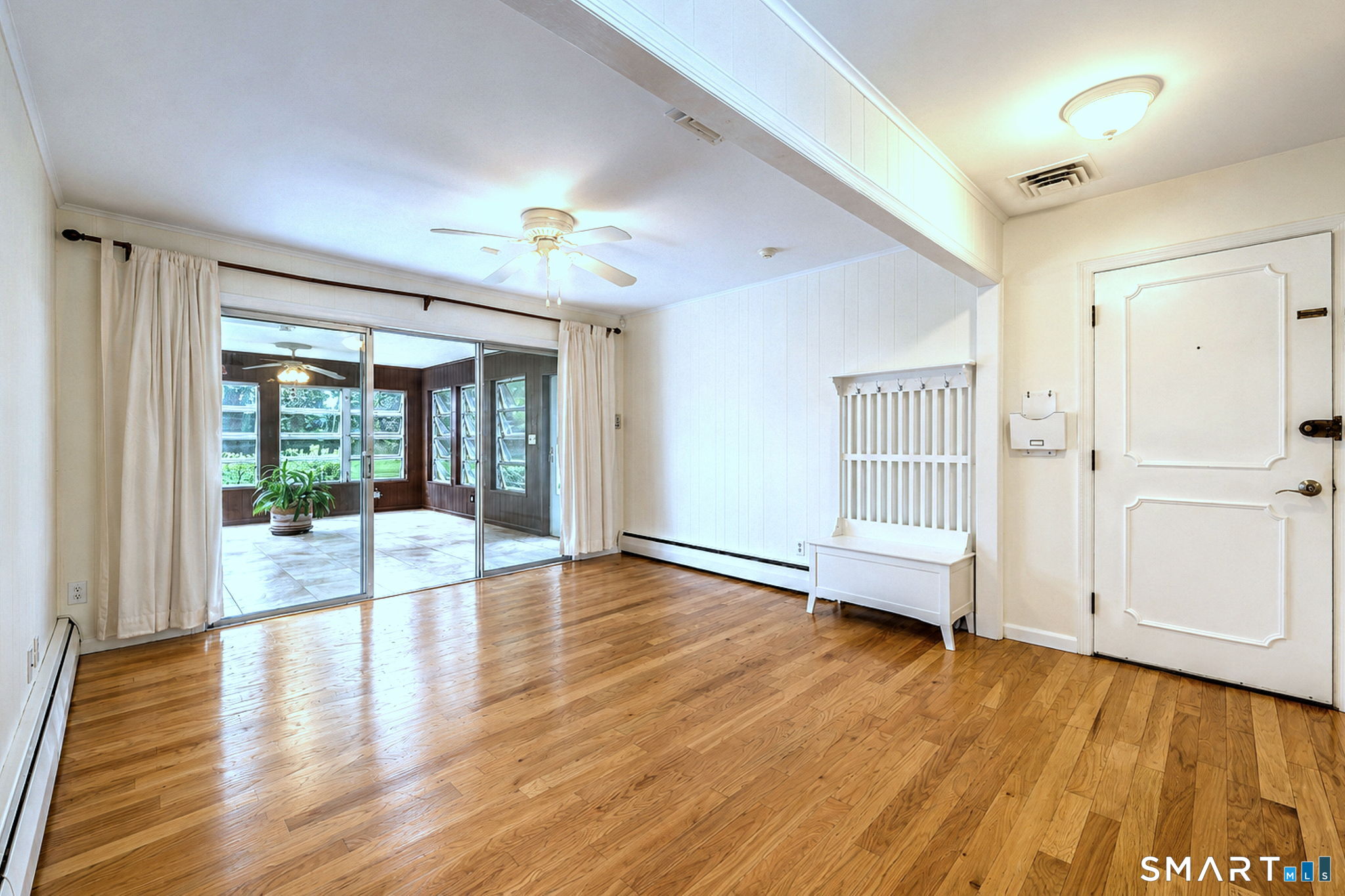 10 Vernon Court photo 5