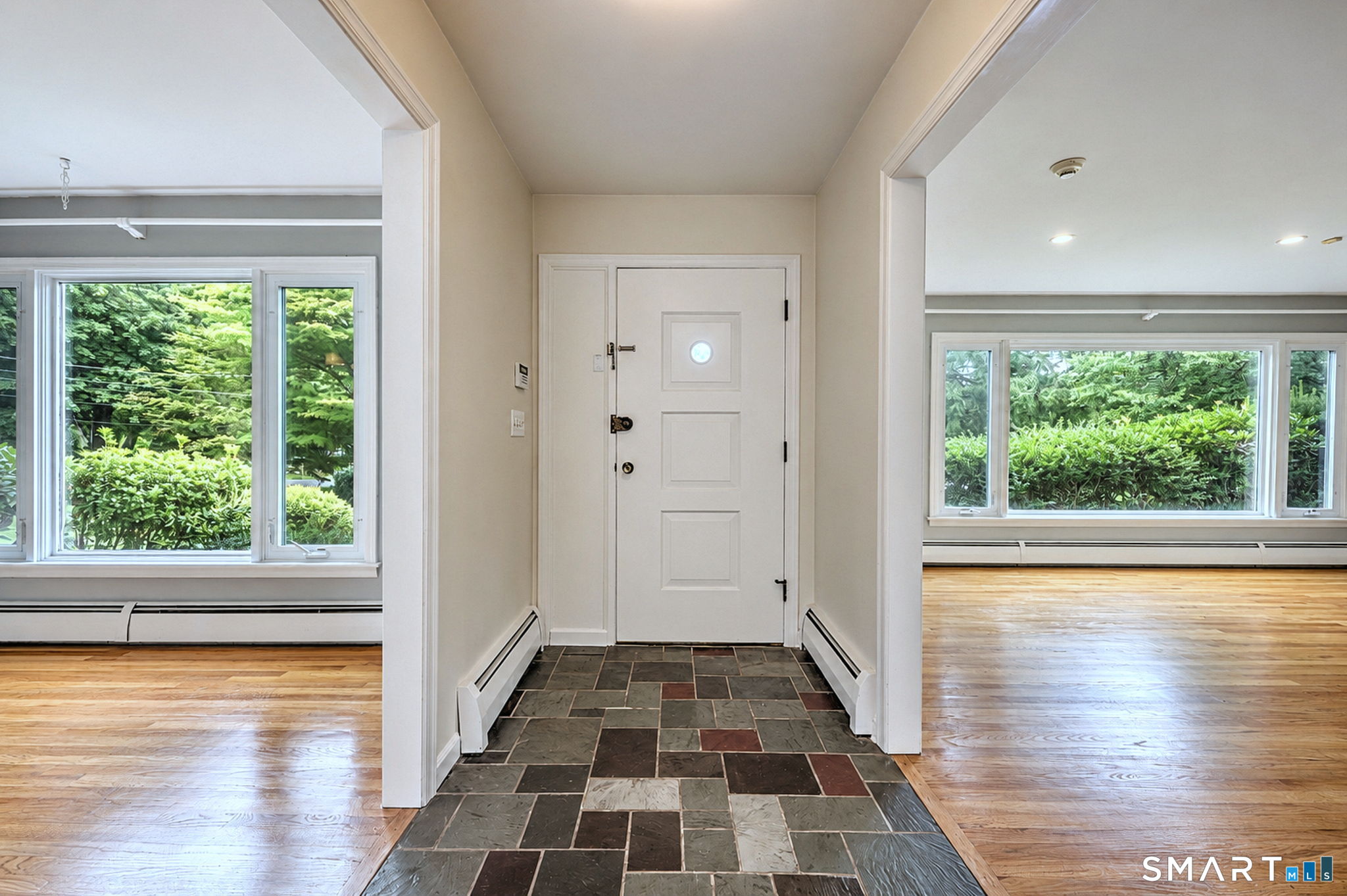 10 Vernon Court photo 18