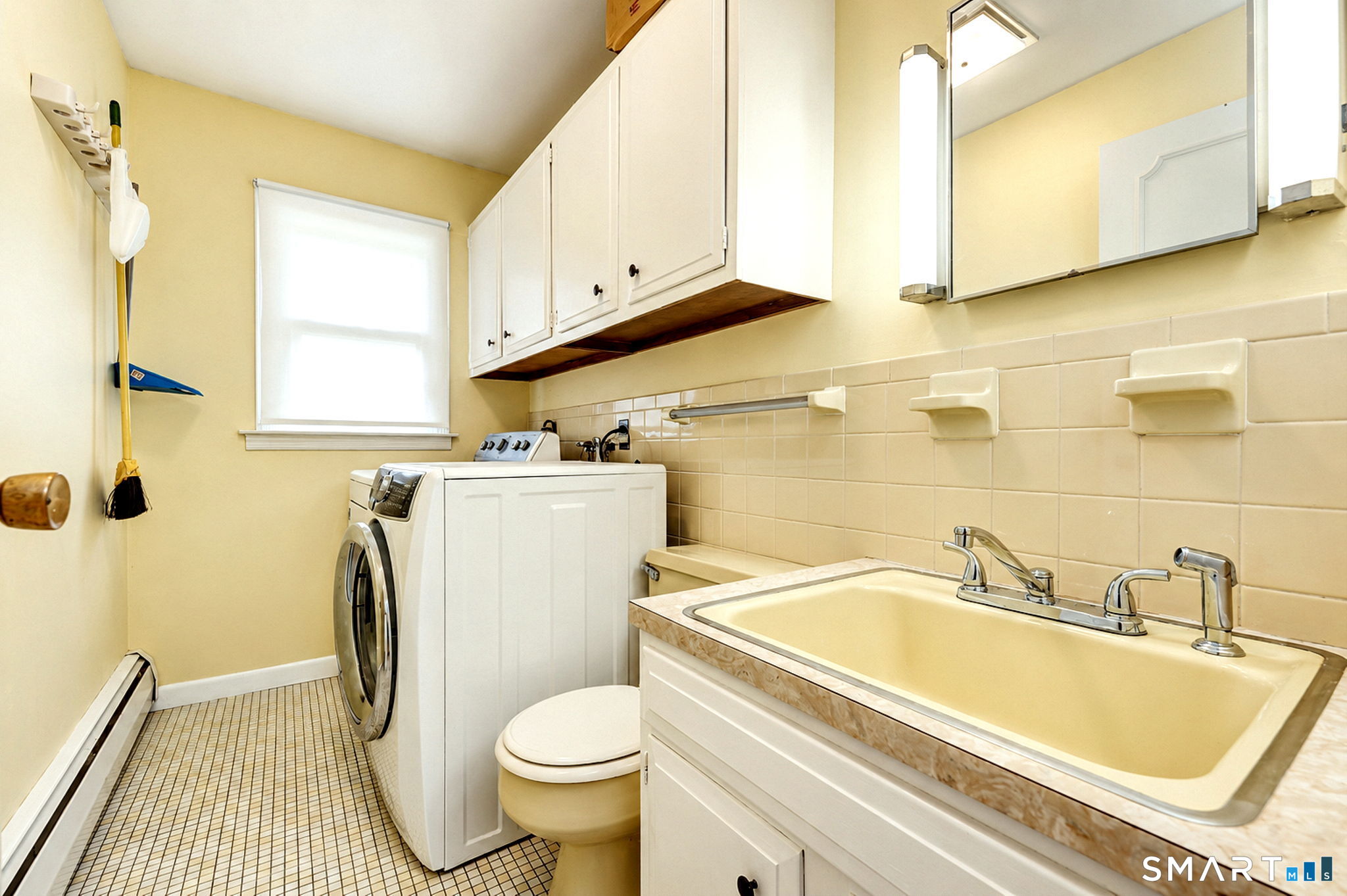 10 Vernon Court photo 9