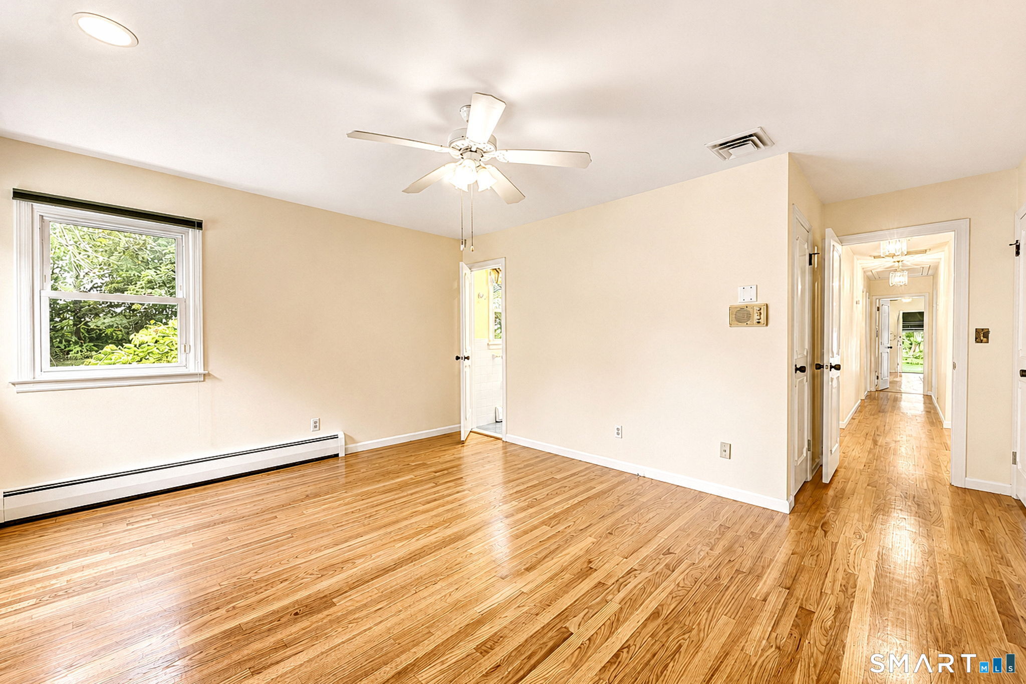 10 Vernon Court photo 22