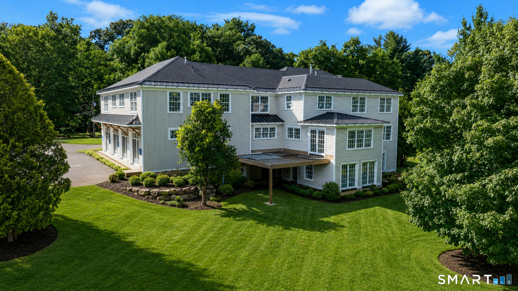 201 Whites Hill Lane photo 39