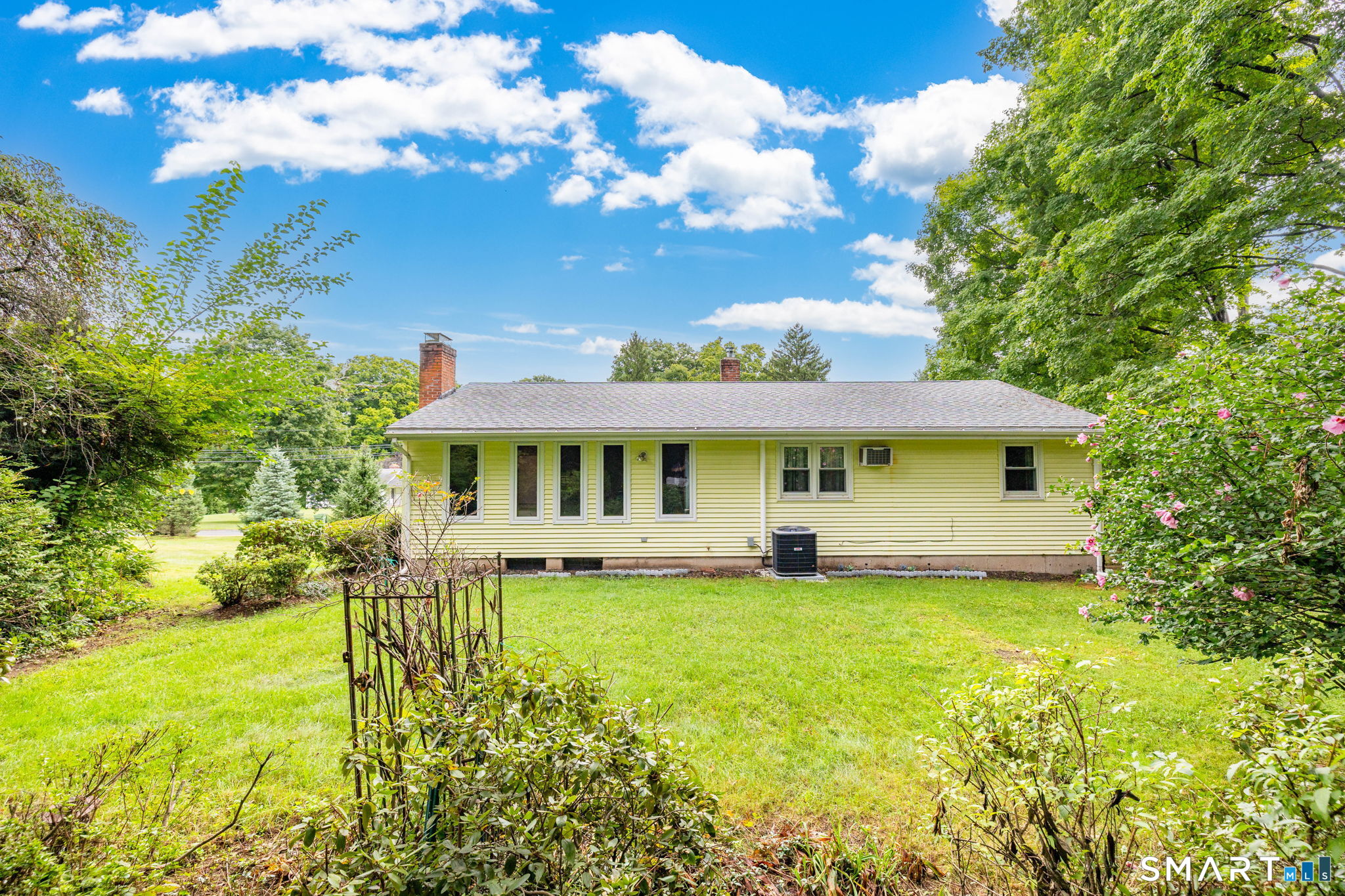 1419 Poquonock Avenue photo 34