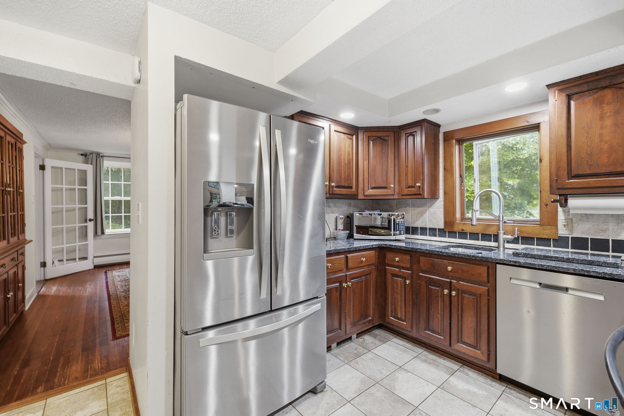 370 Levita Road photo 13