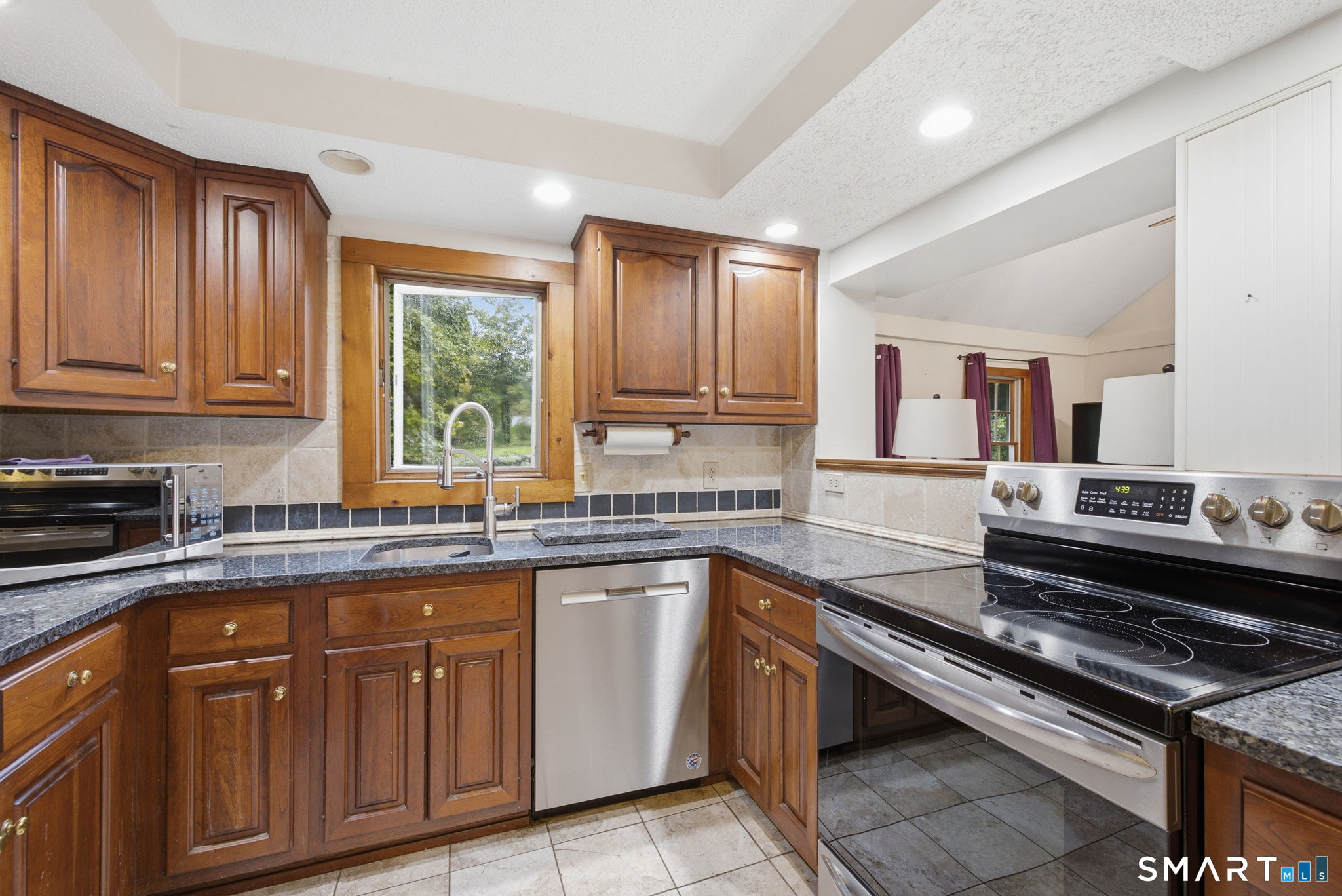 Photo 2 of Single family home for sale at 370 Levita Rd, Lebanon, CT 06249 | MLS# 24203212 | Listing updated on 2026-09-14