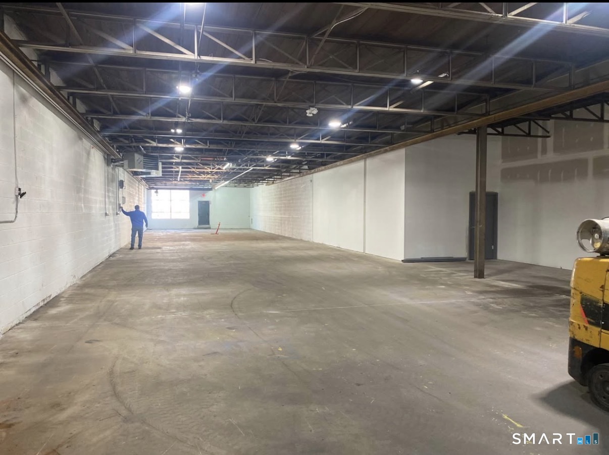257 Roosevelt Drive photo 8